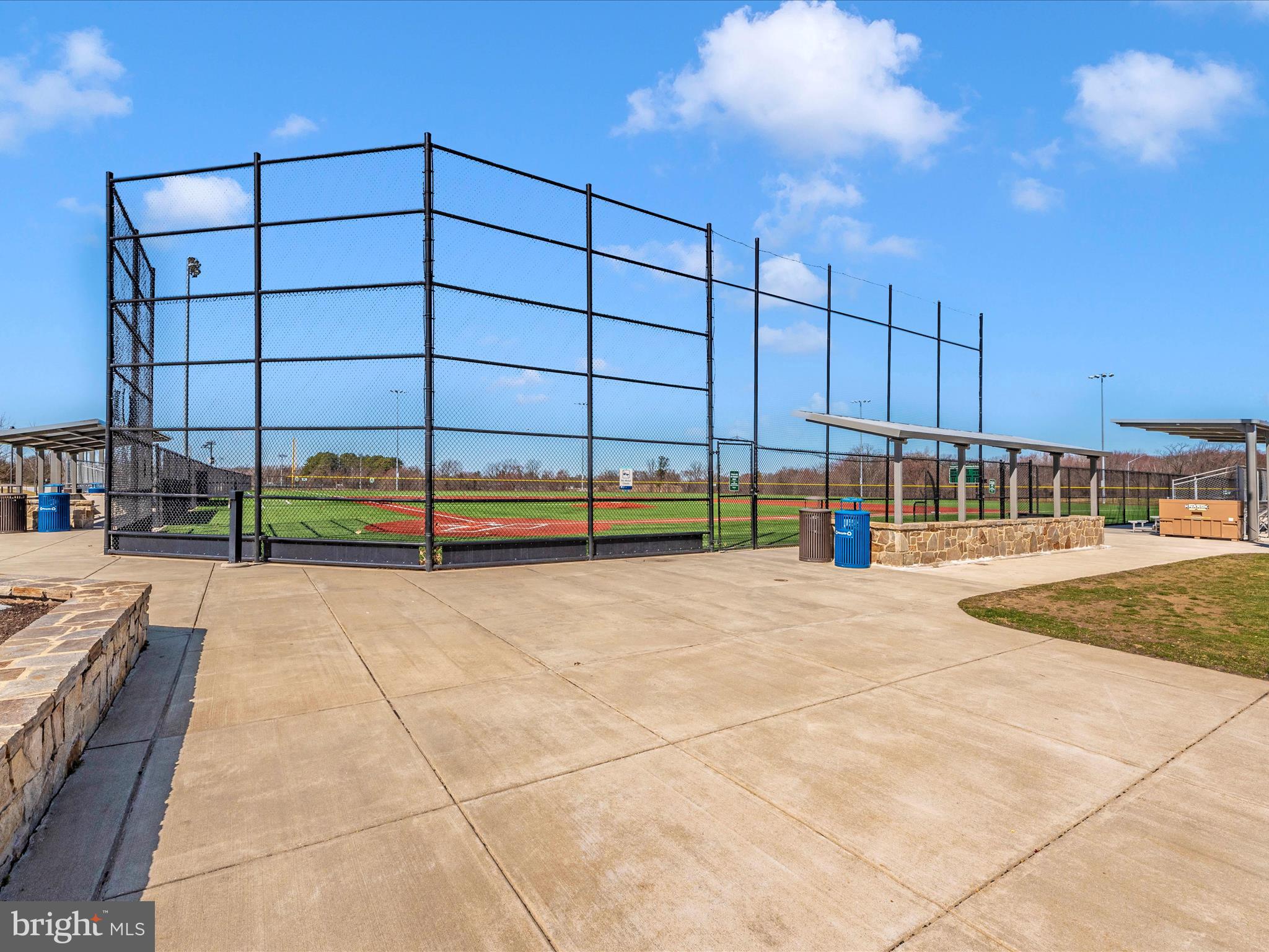 VILLAGE OF LONG REACH - Residential