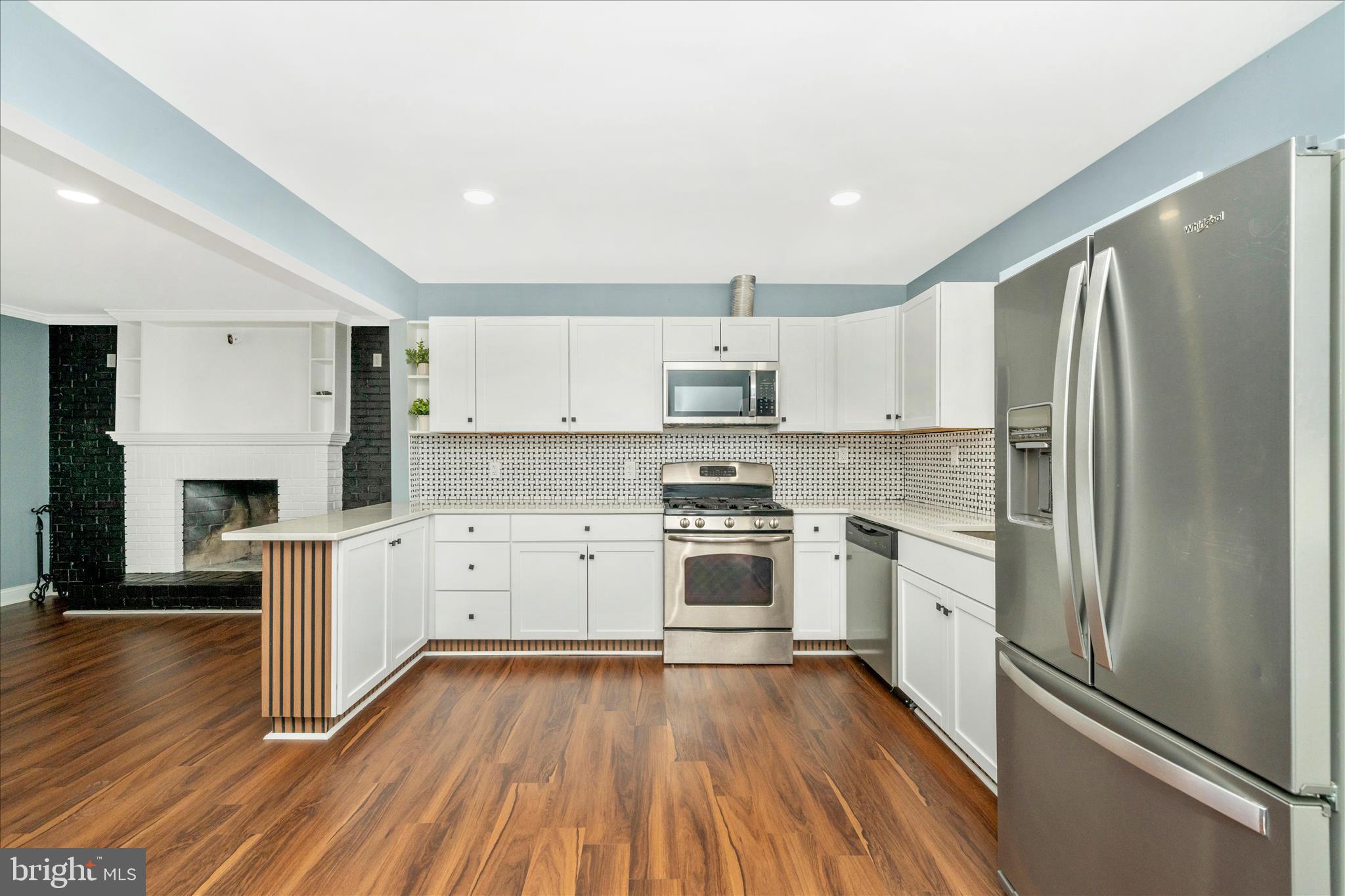 BRIGHTON - Residential