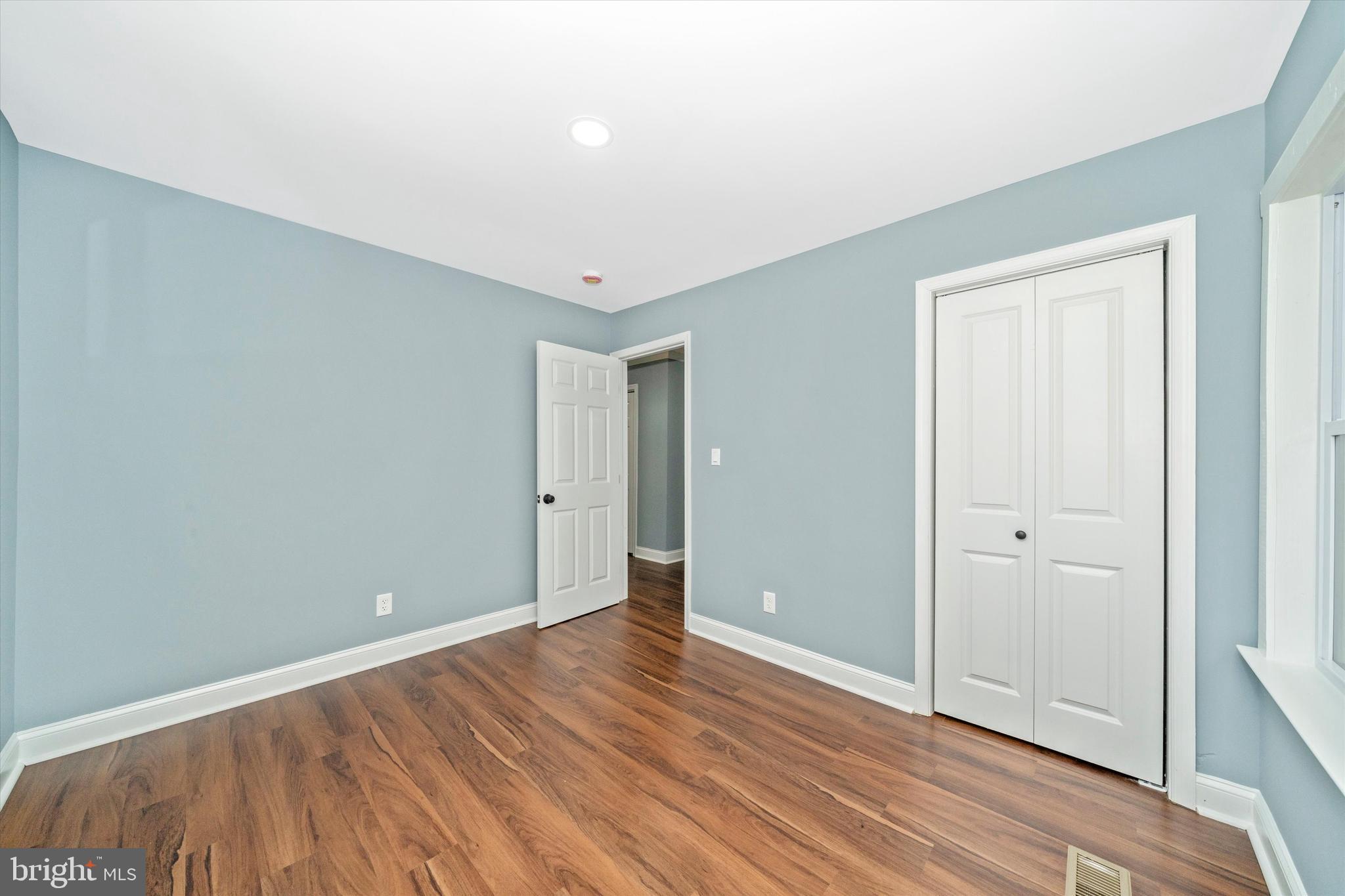 BRIGHTON - Residential