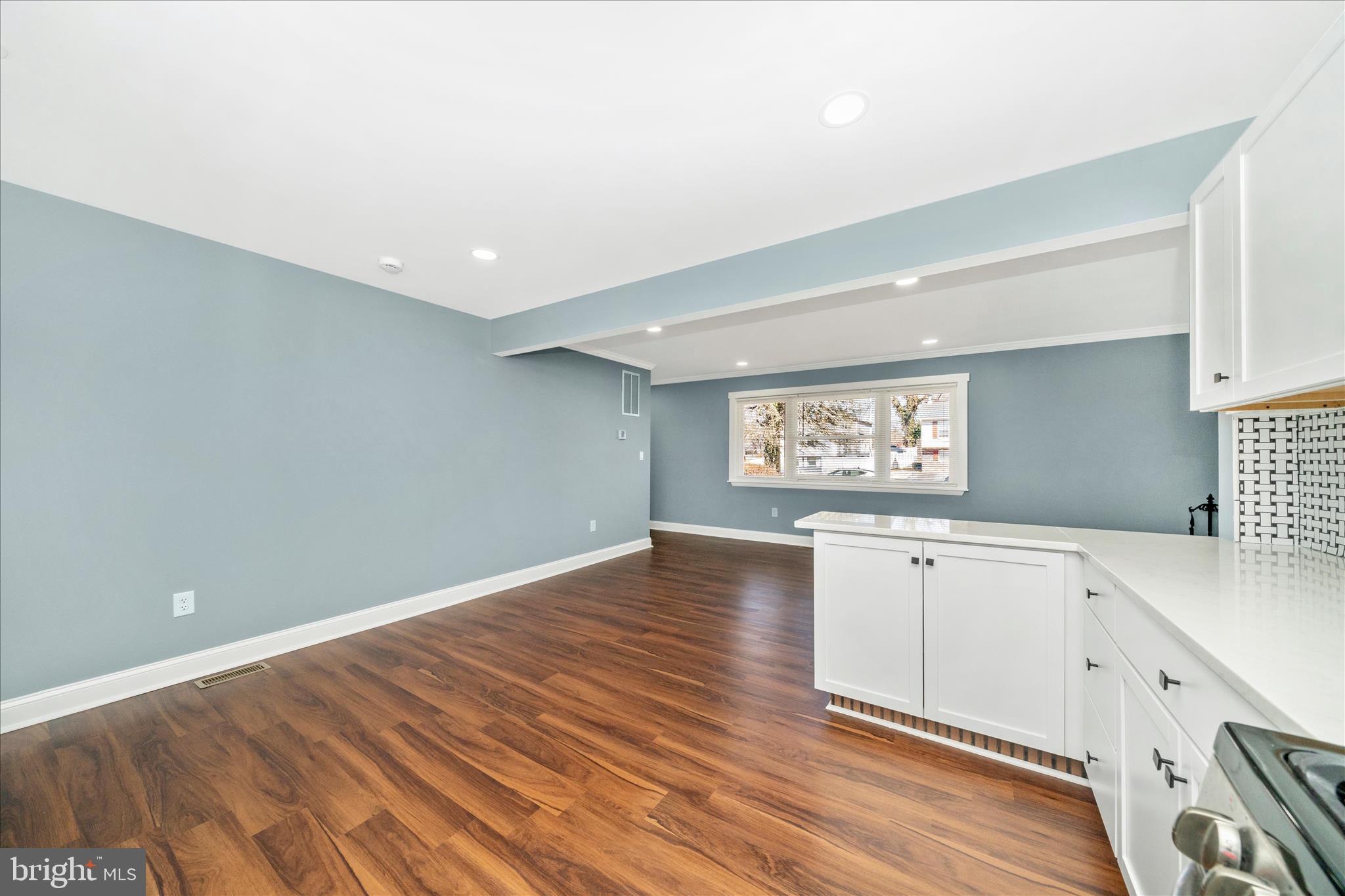 BRIGHTON - Residential