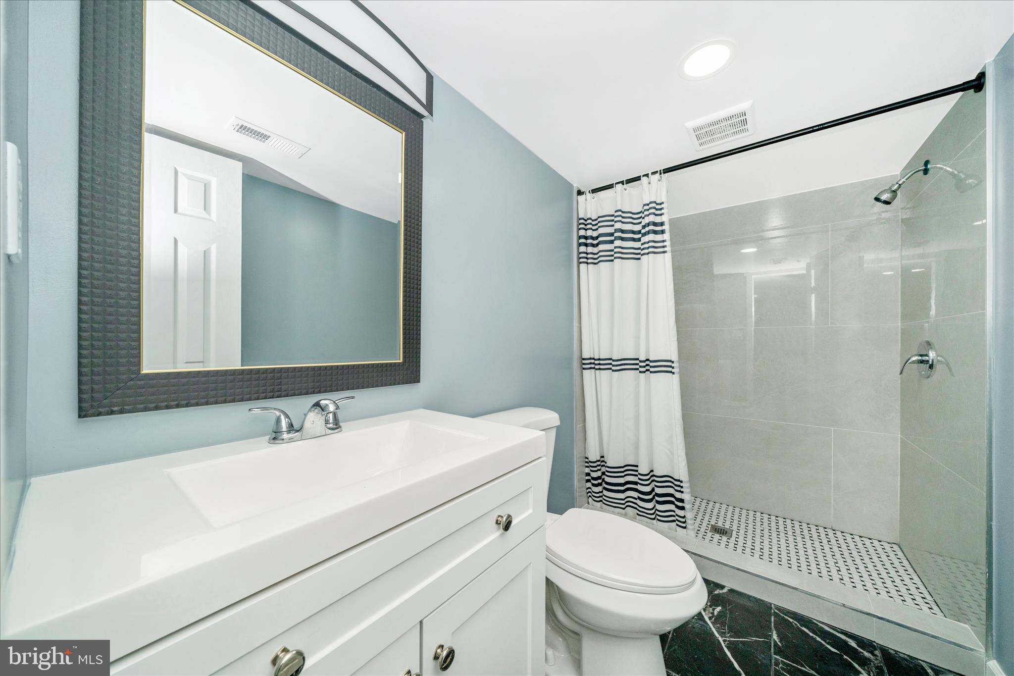 BRIGHTON - Residential