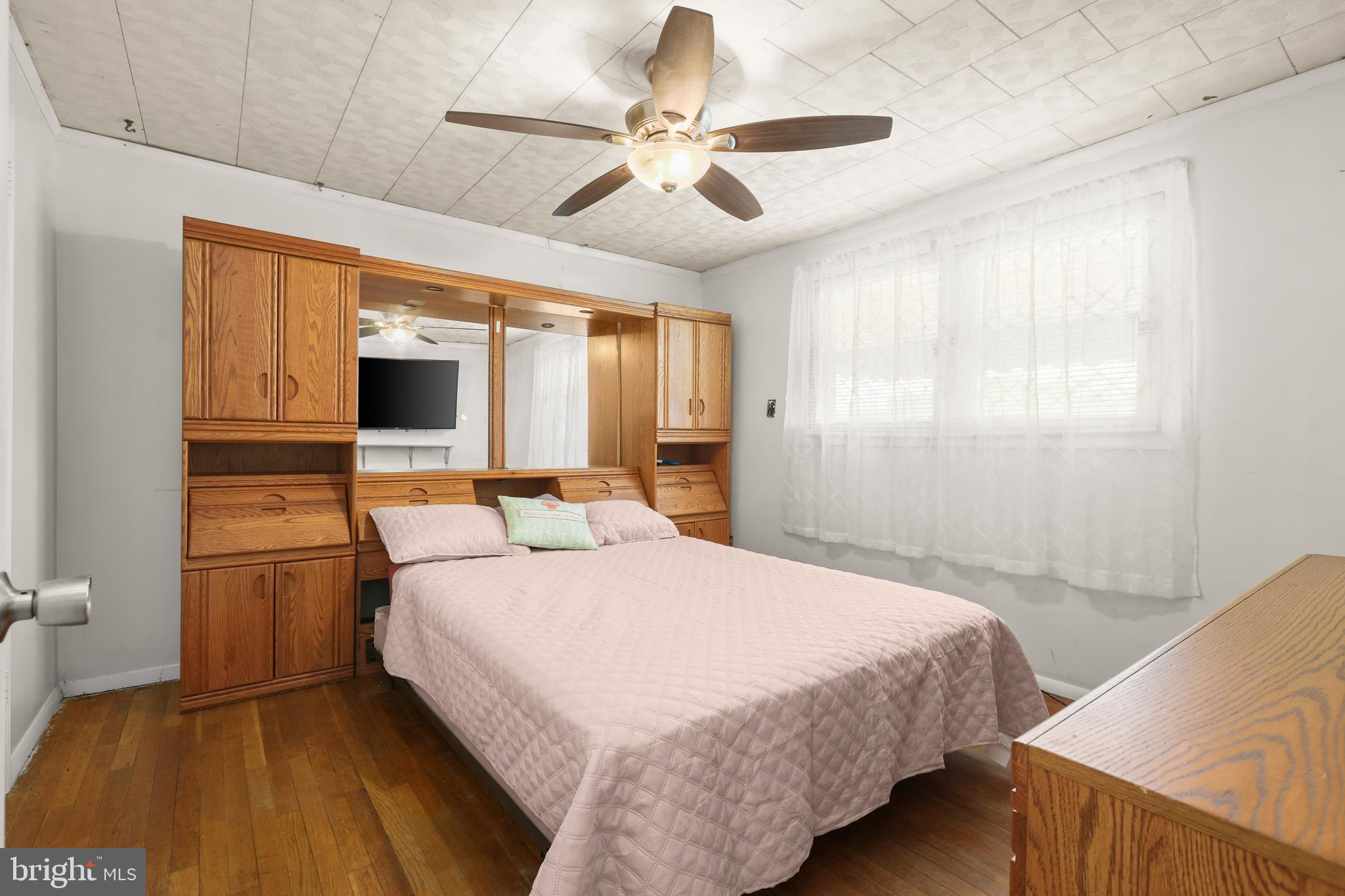 COUNTRY RIDGE - Residential