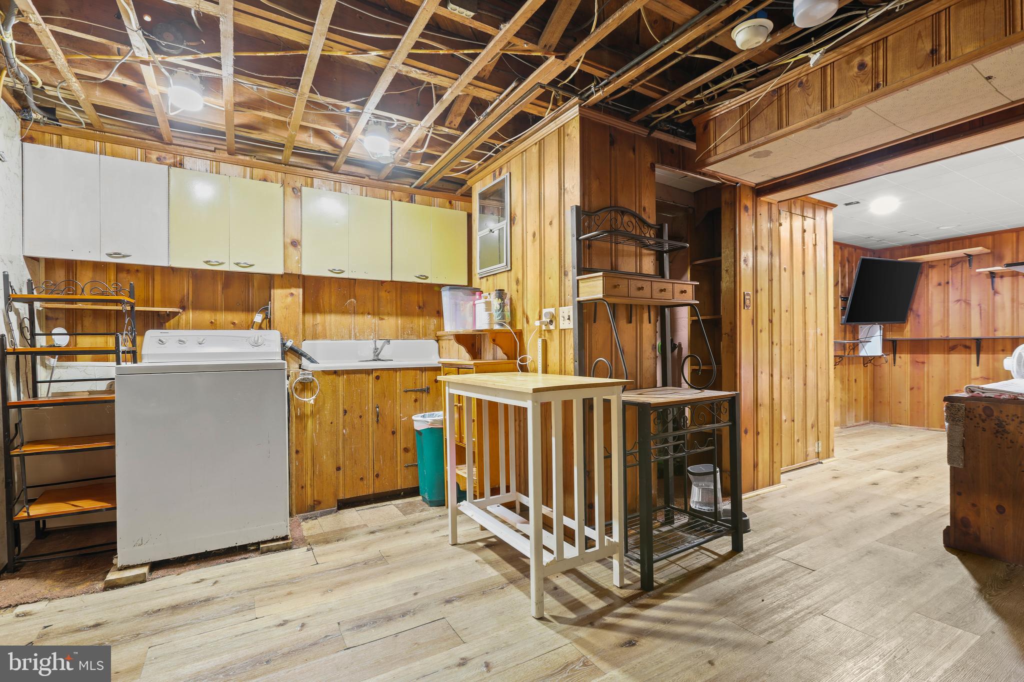 COUNTRY RIDGE - Residential