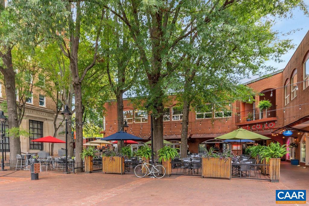 WALKER SQUARE CONDOS - Residential