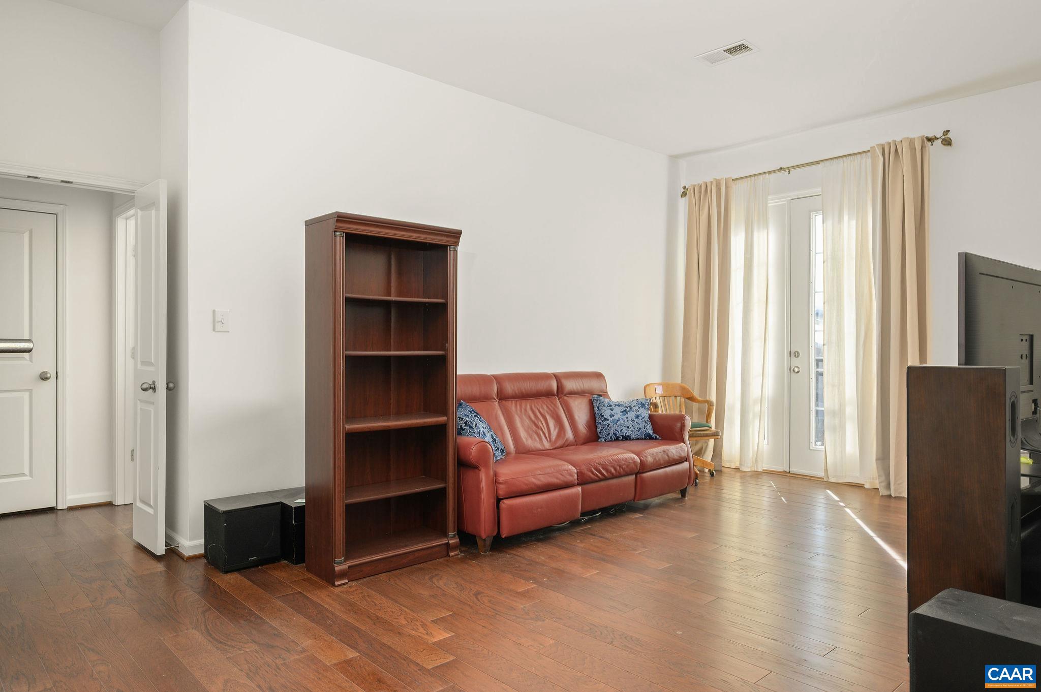 WALKER SQUARE CONDOS - Residential