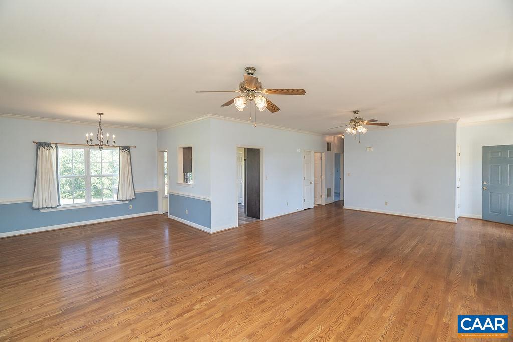 FREEDOM ESTATES - Residential Lease