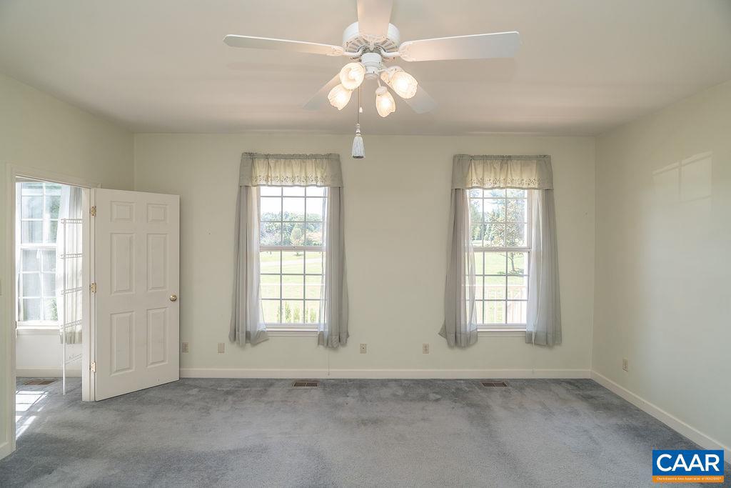 FREEDOM ESTATES - Residential Lease