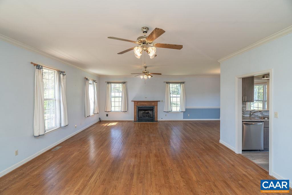 FREEDOM ESTATES - Residential Lease