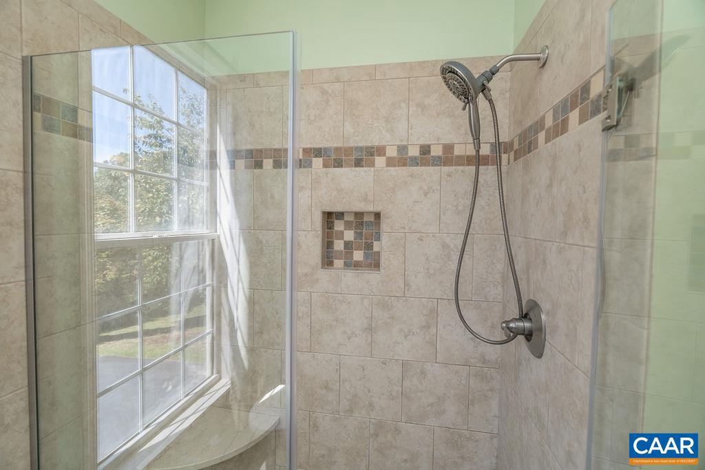 FREEDOM ESTATES - Residential Lease