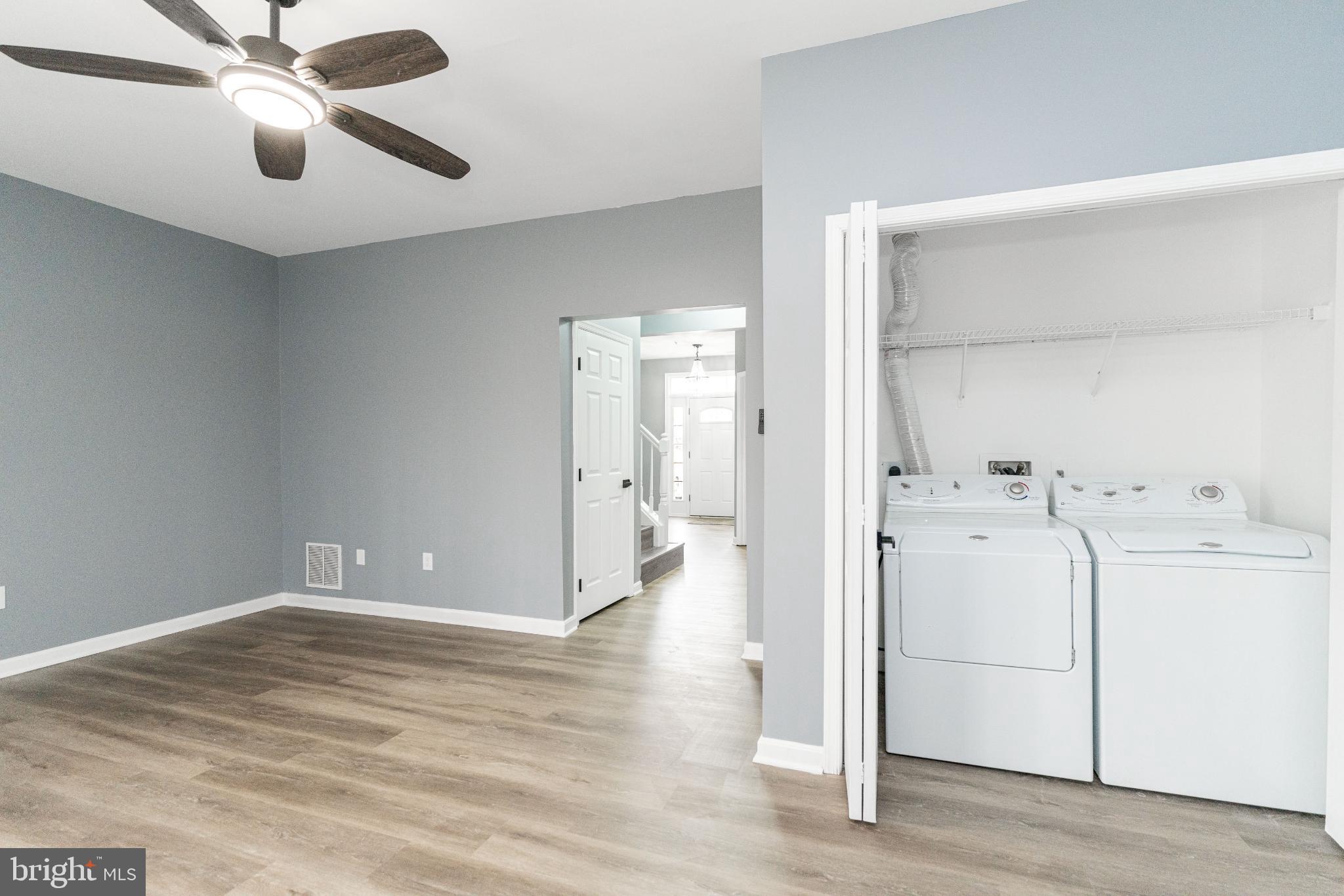 HILL OAKS CONDO PHASE 1- - Residential