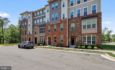Tiny photo for 25333 Crested Iris Terrace, ALDIE, VA 20105 (MLS # VALO2123618)