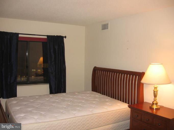 ALTA VISTA - Residential Lease