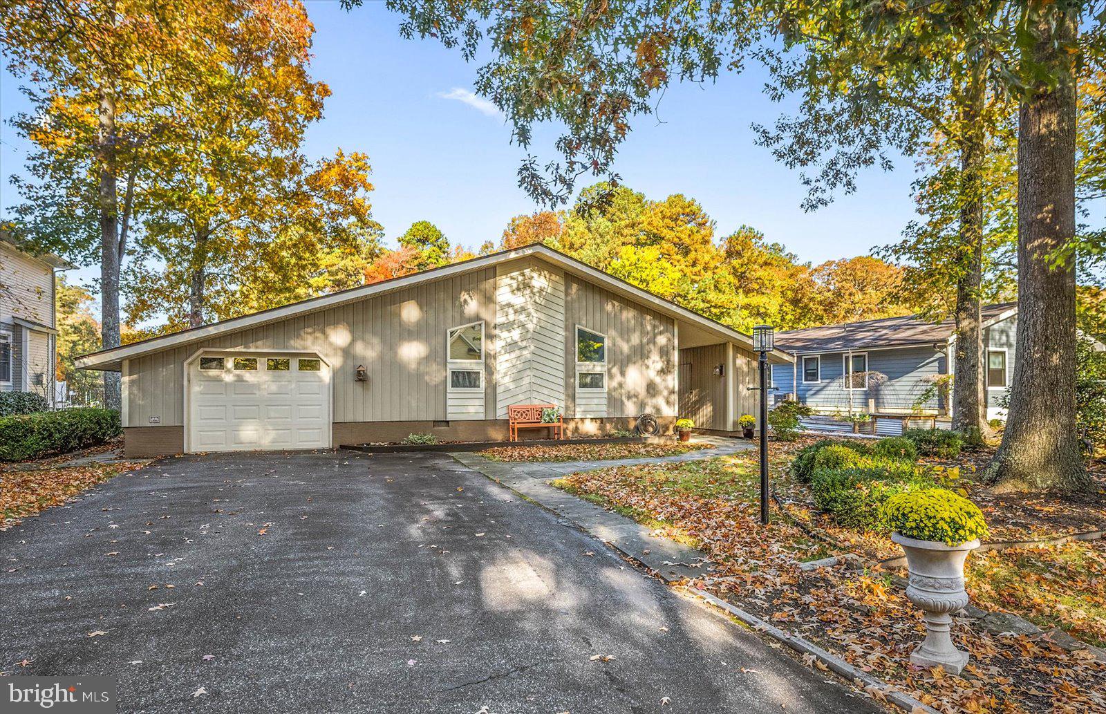 OCEAN PINES - BAY COLONY - Residential