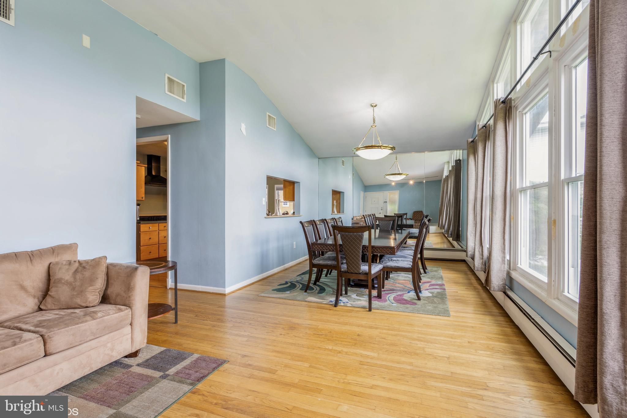 MEADOWOOD - Residential