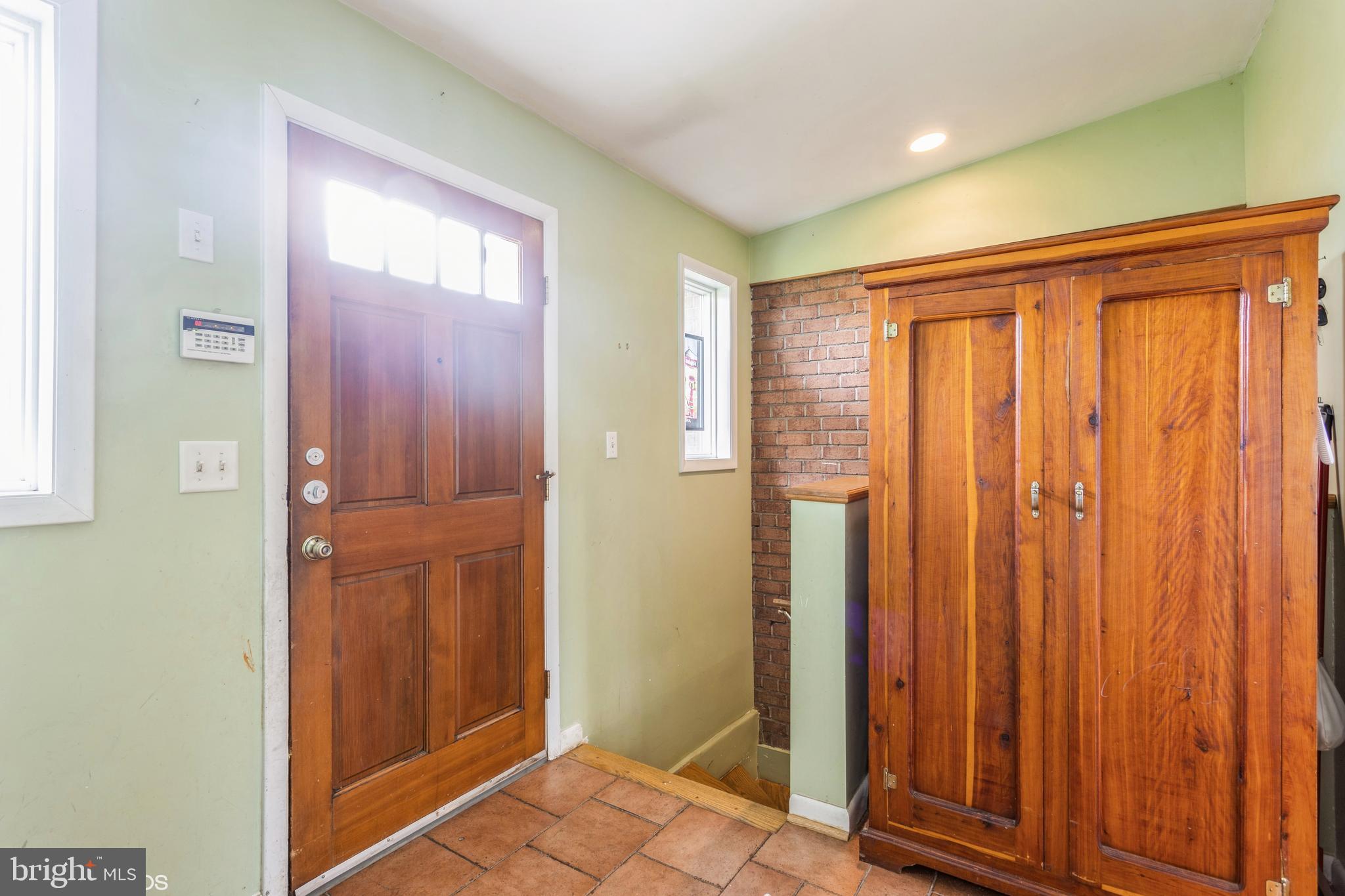 MEADOWOOD - Residential