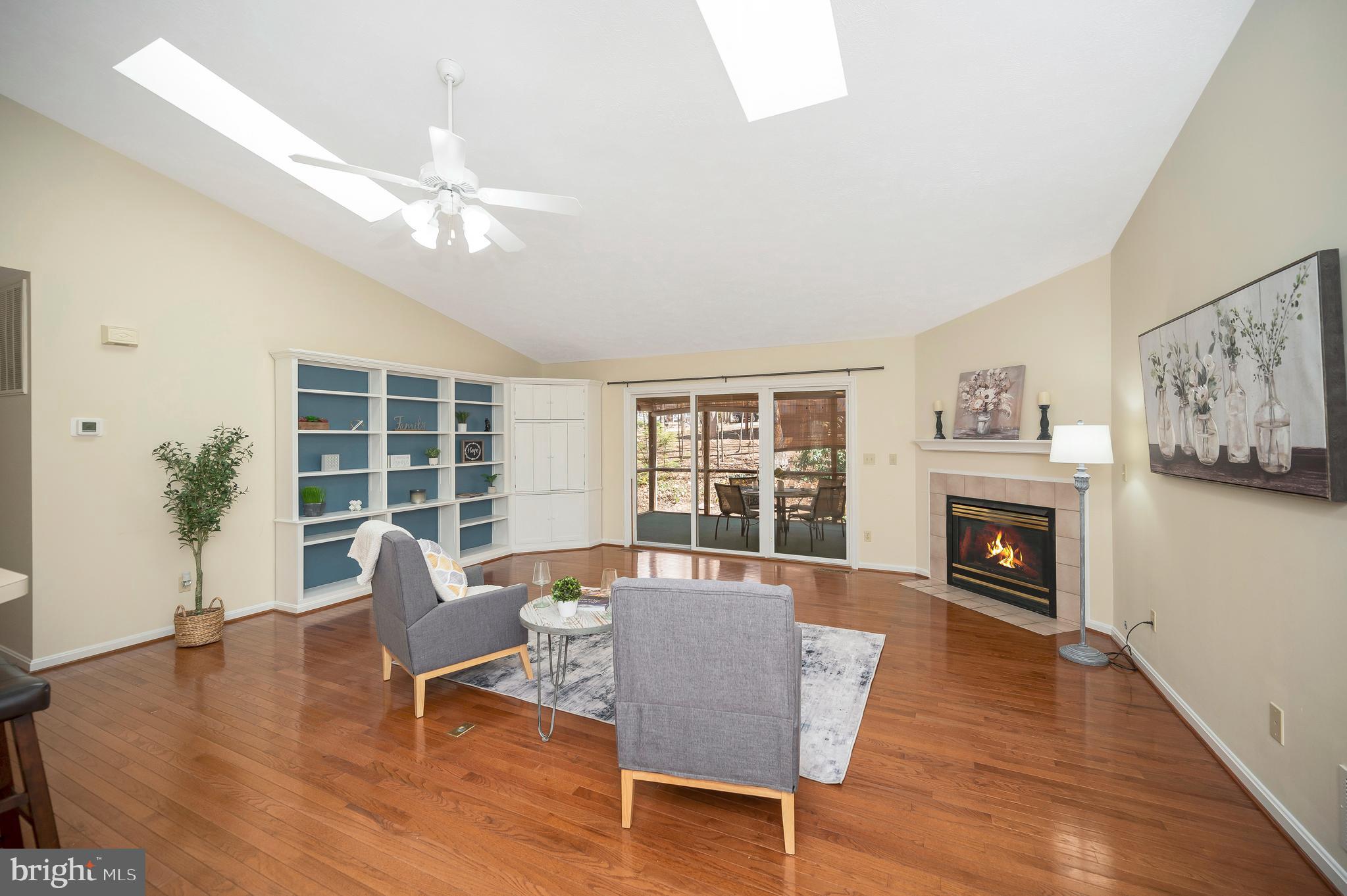 LAKE OF THE WOODS - Residential