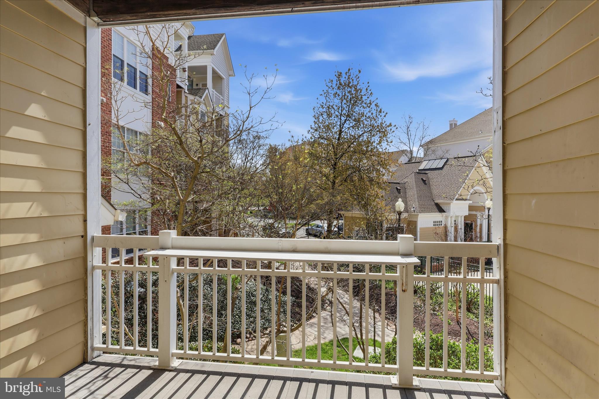 WORLDGATE CONDO - Residential