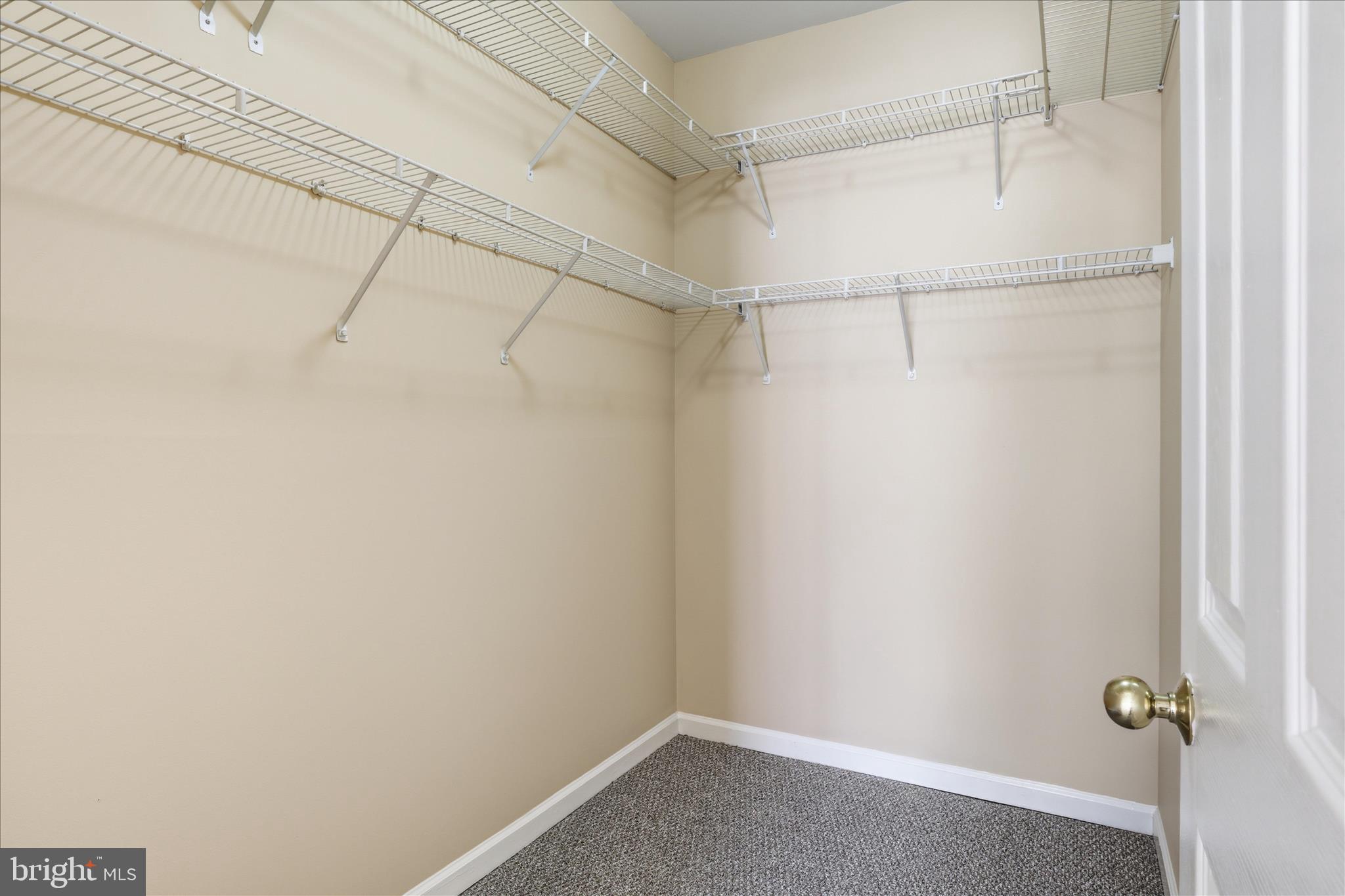 WORLDGATE CONDO - Residential