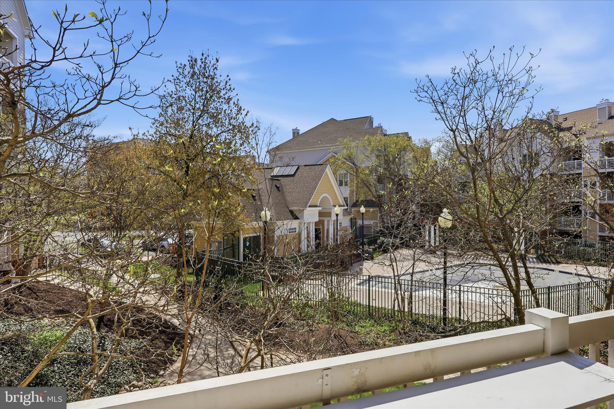 WORLDGATE CONDO - Residential