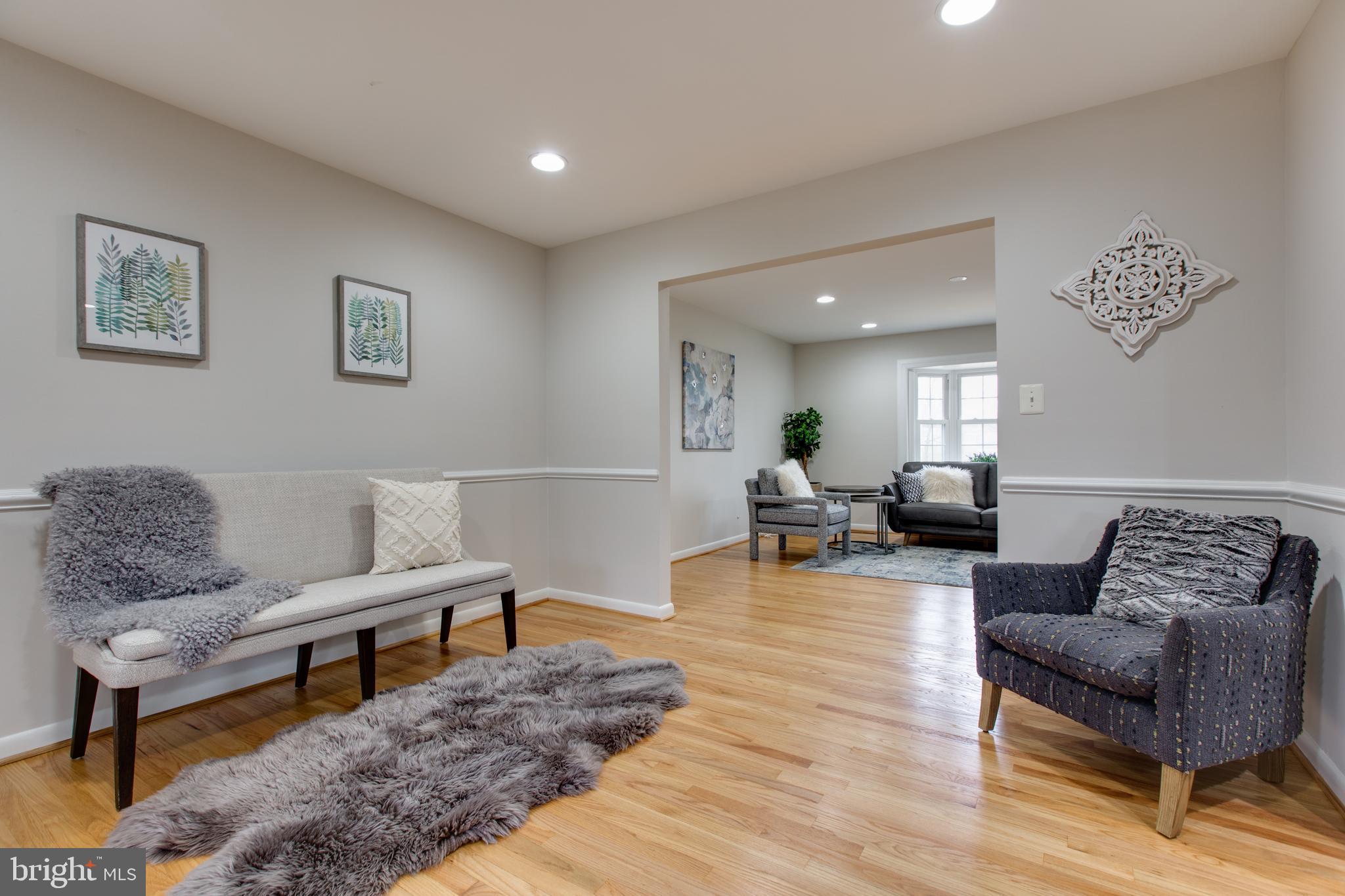 MAPLE RIDGE - Residential