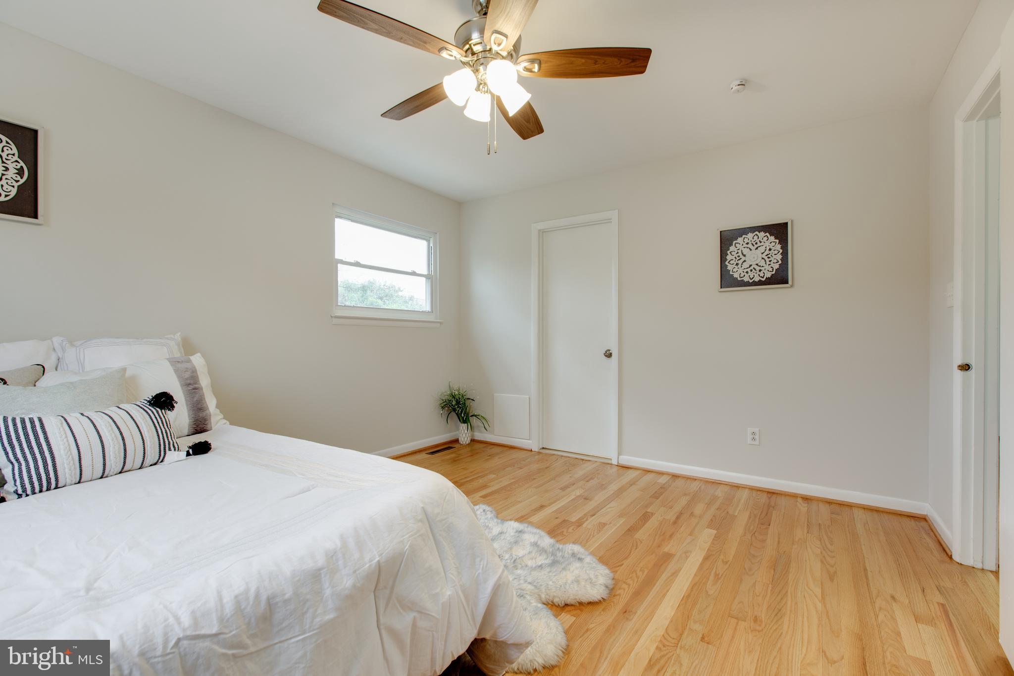 MAPLE RIDGE - Residential