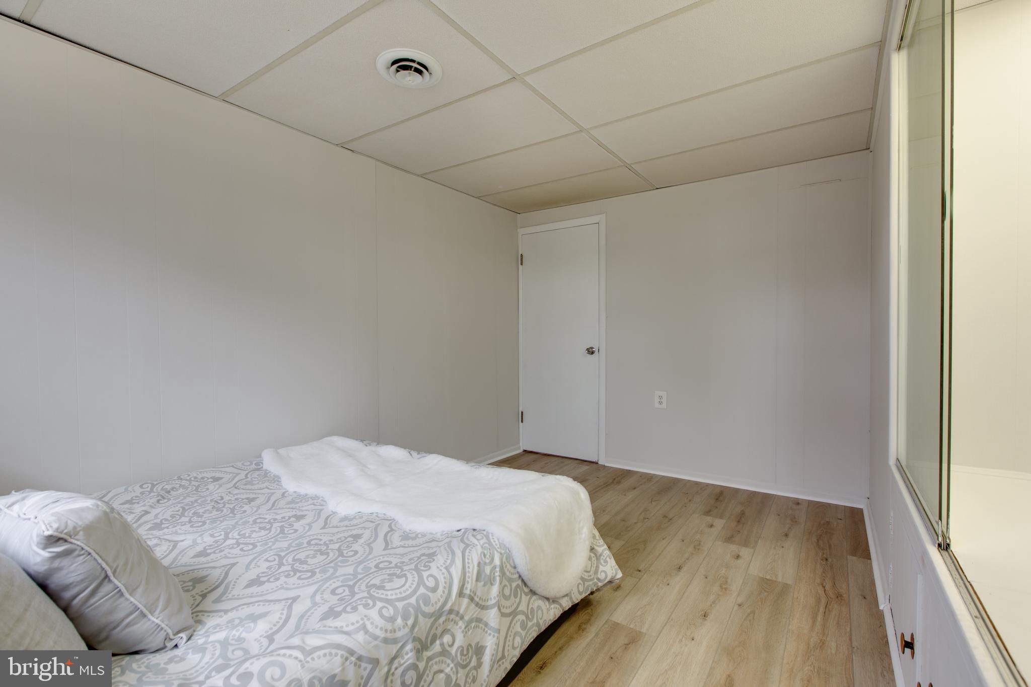 MAPLE RIDGE - Residential