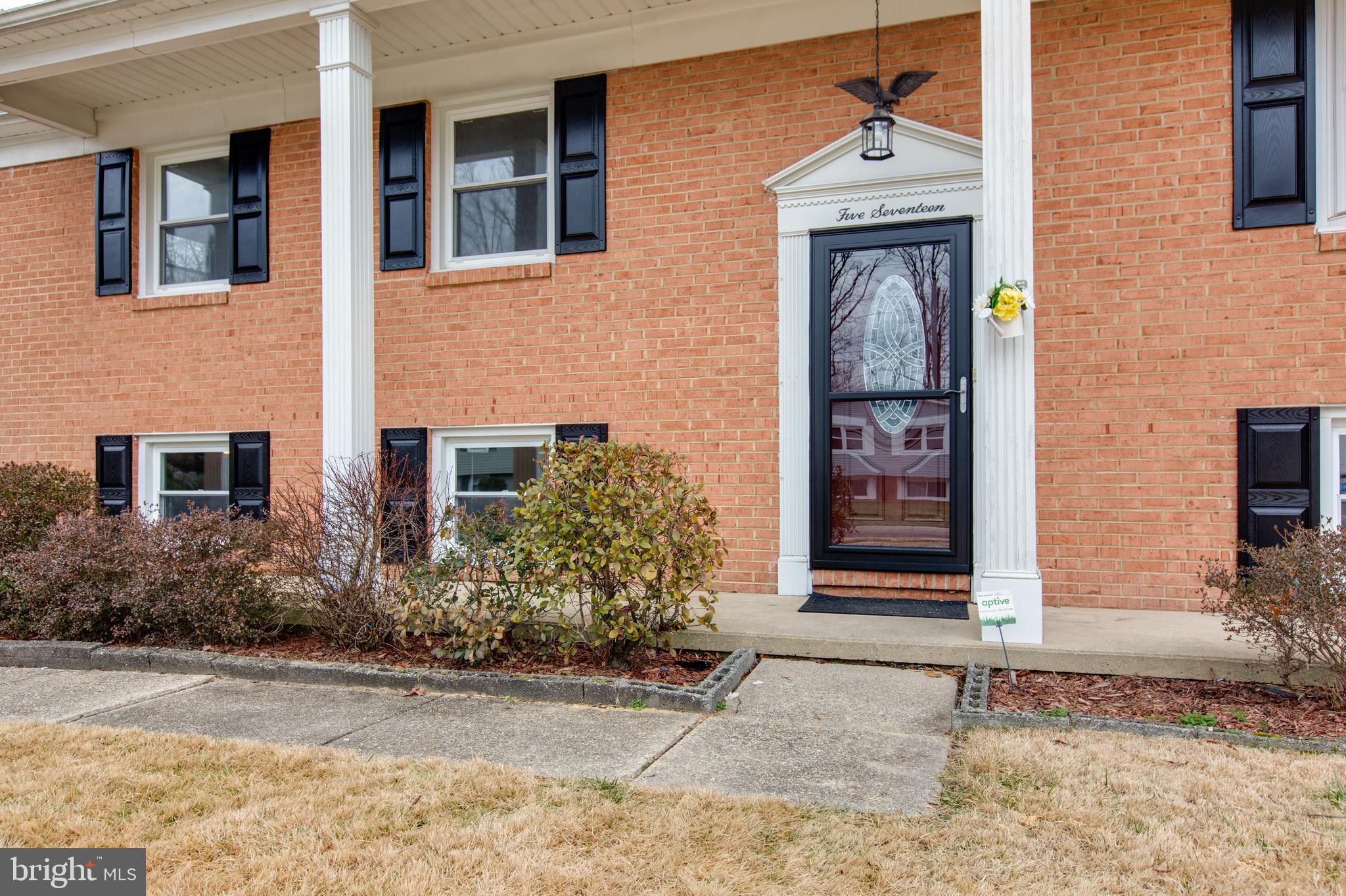 MAPLE RIDGE - Residential