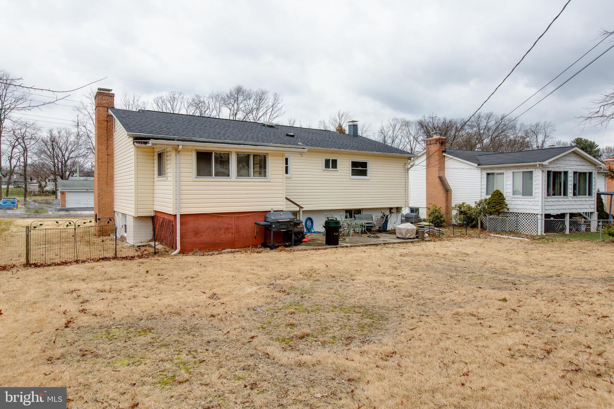 MAPLE RIDGE - Residential