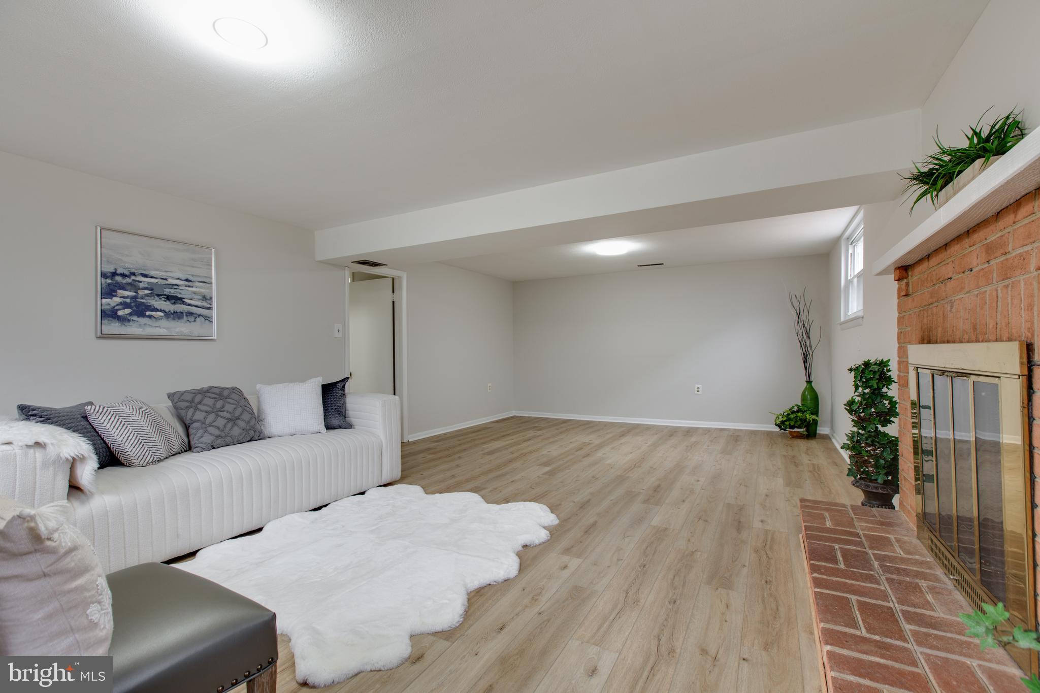 MAPLE RIDGE - Residential