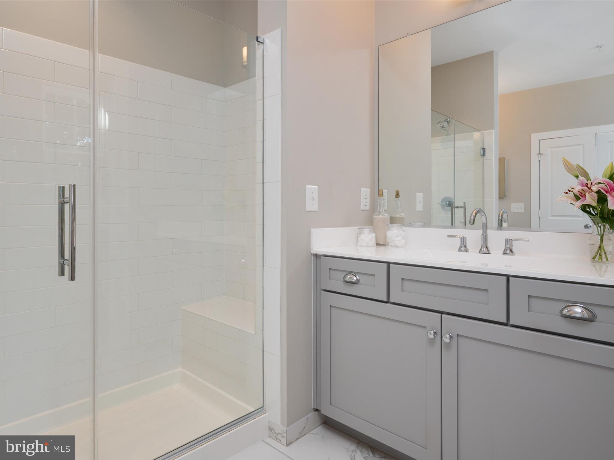 PRIMROSE HILL - Residential