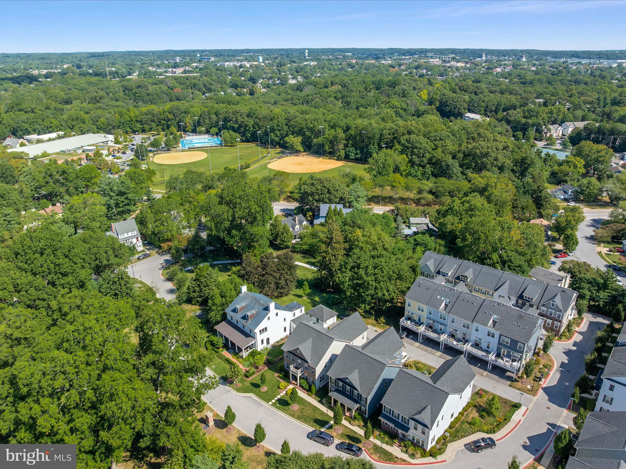PRIMROSE HILL - Residential