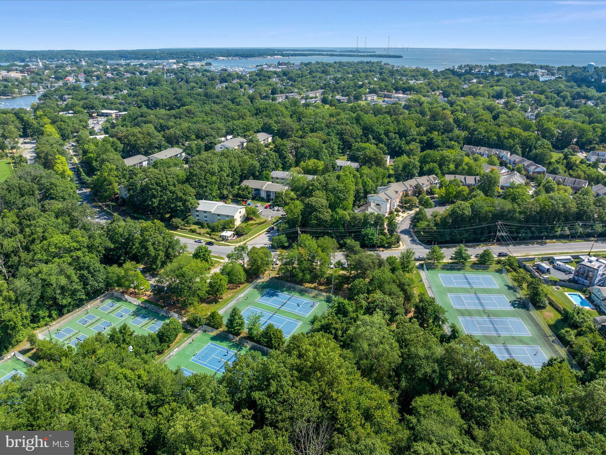 PRIMROSE HILL - Residential
