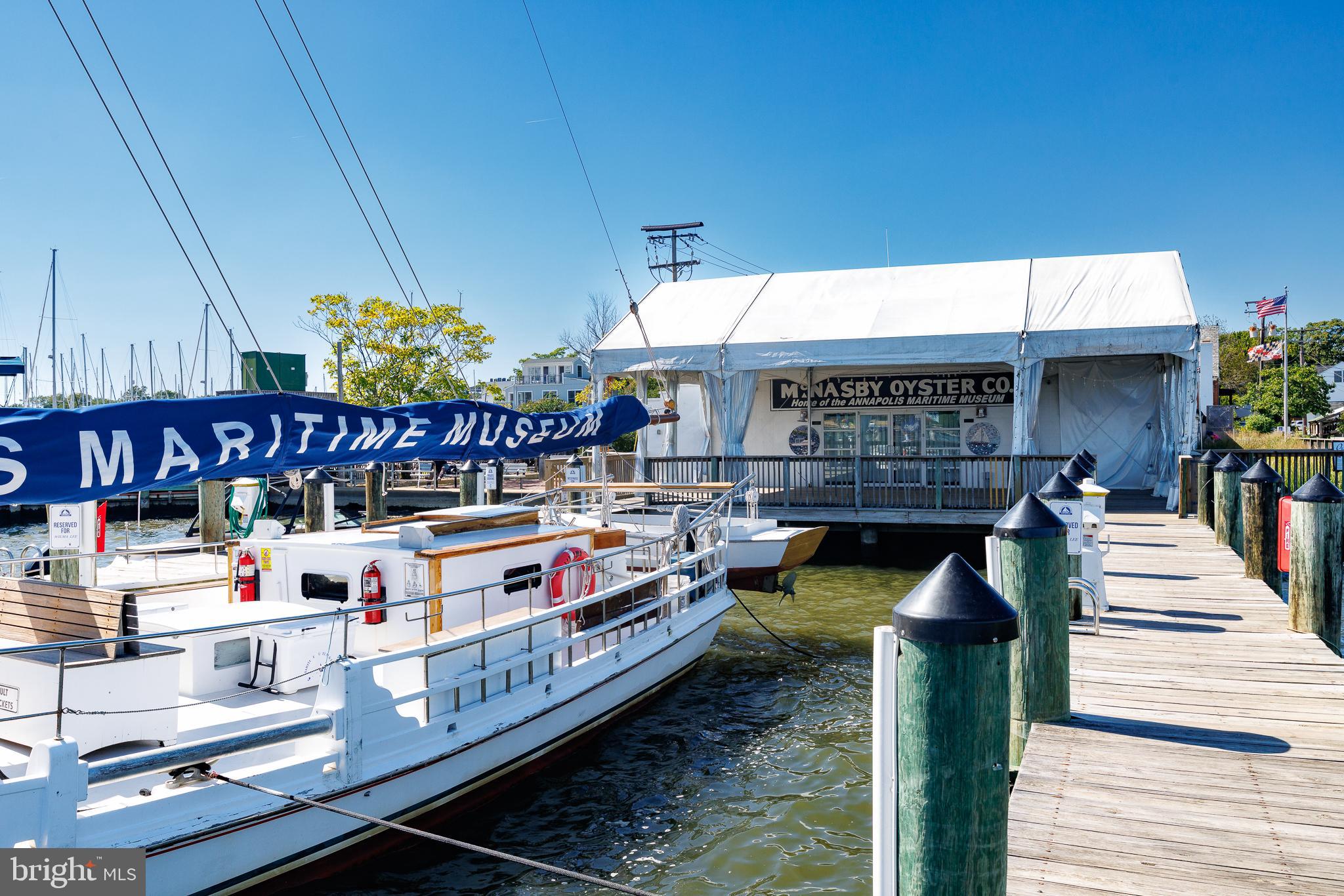 PRIMROSE HILL - Residential