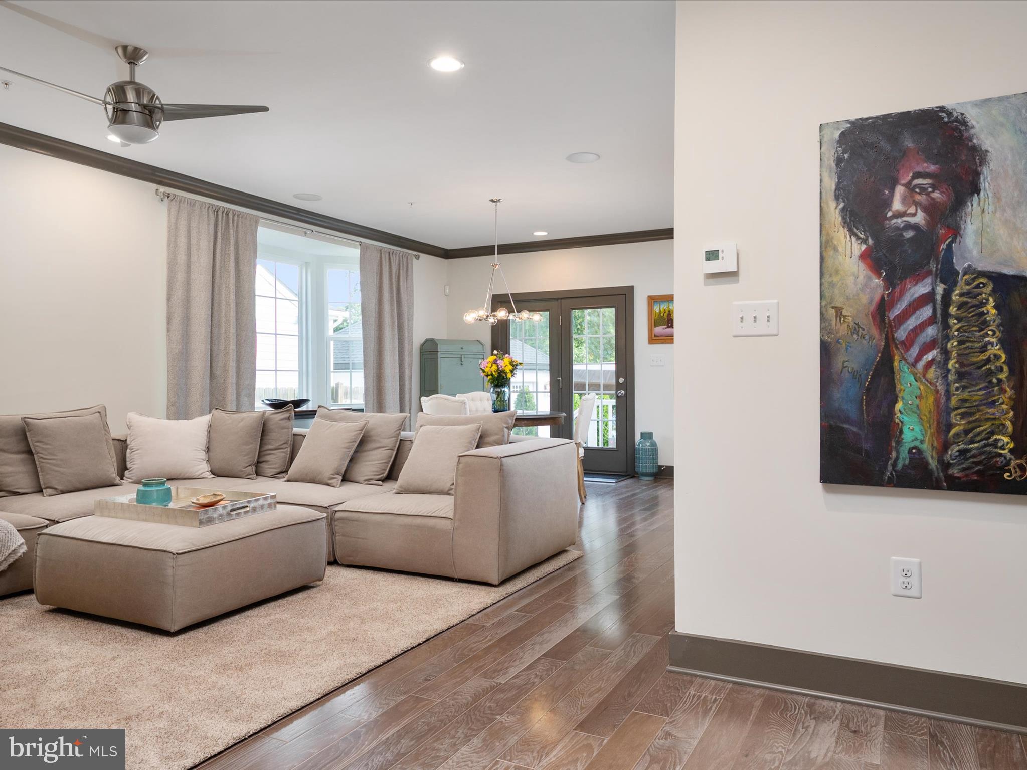 PRIMROSE HILL - Residential