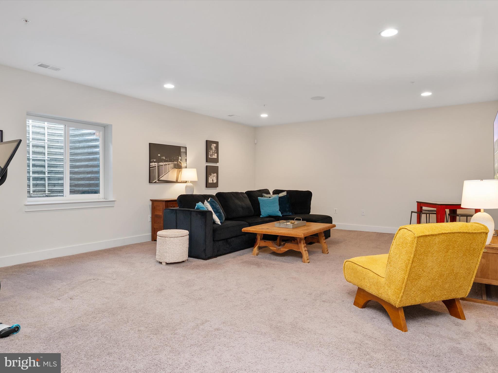 PRIMROSE HILL - Residential