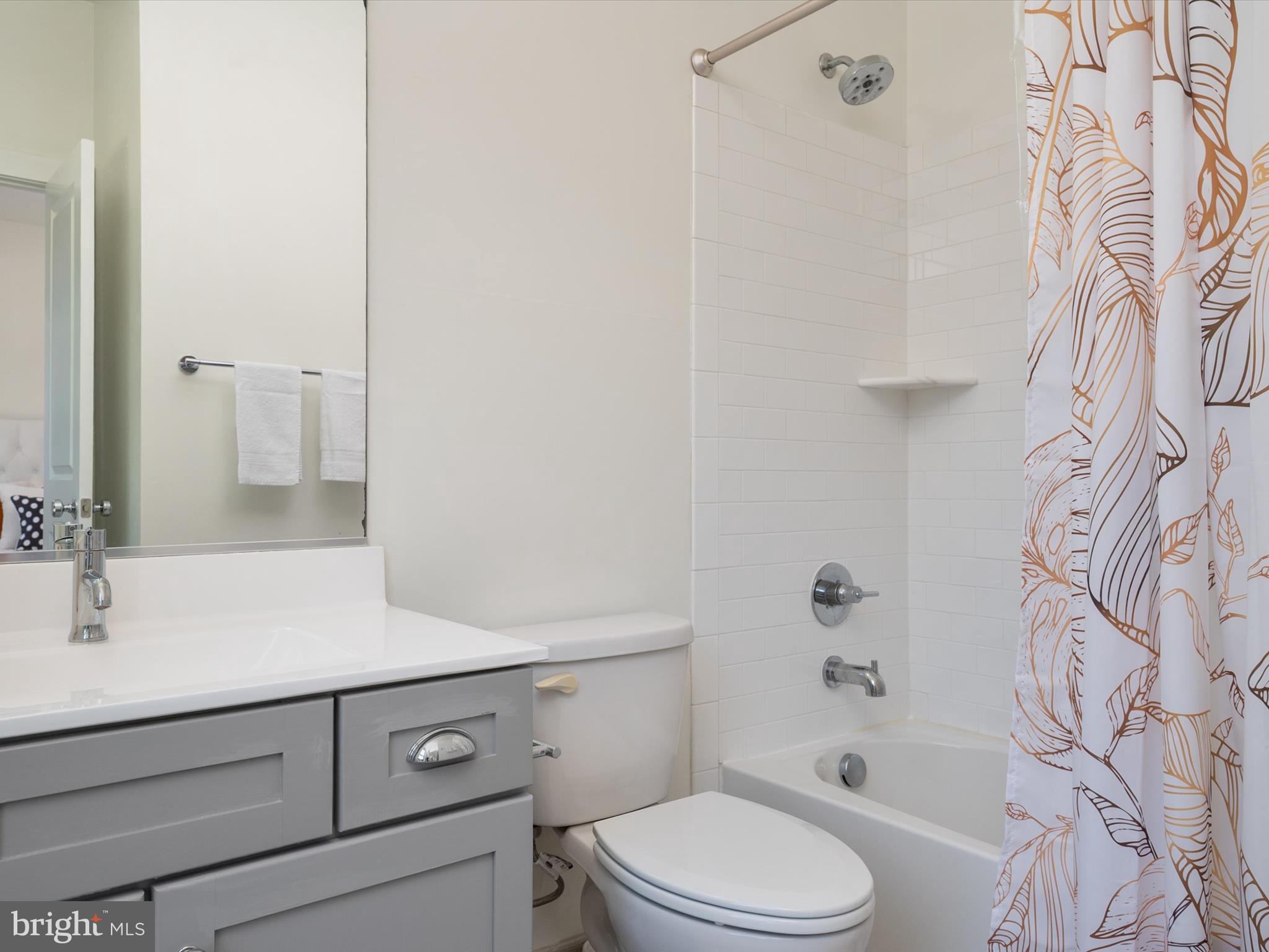 PRIMROSE HILL - Residential