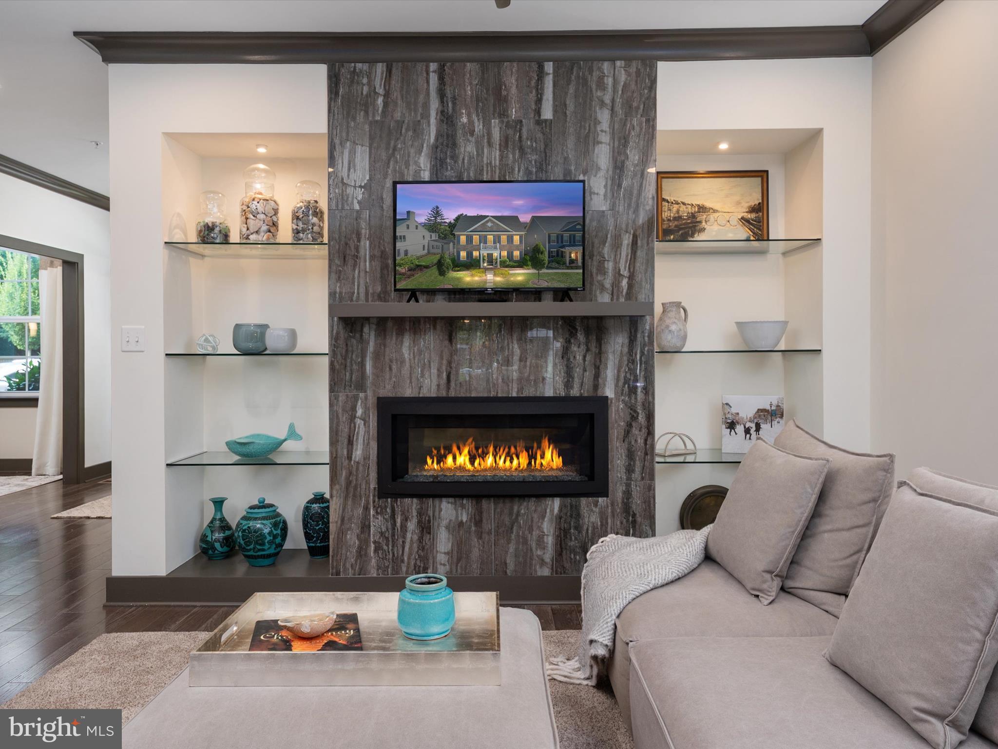 PRIMROSE HILL - Residential