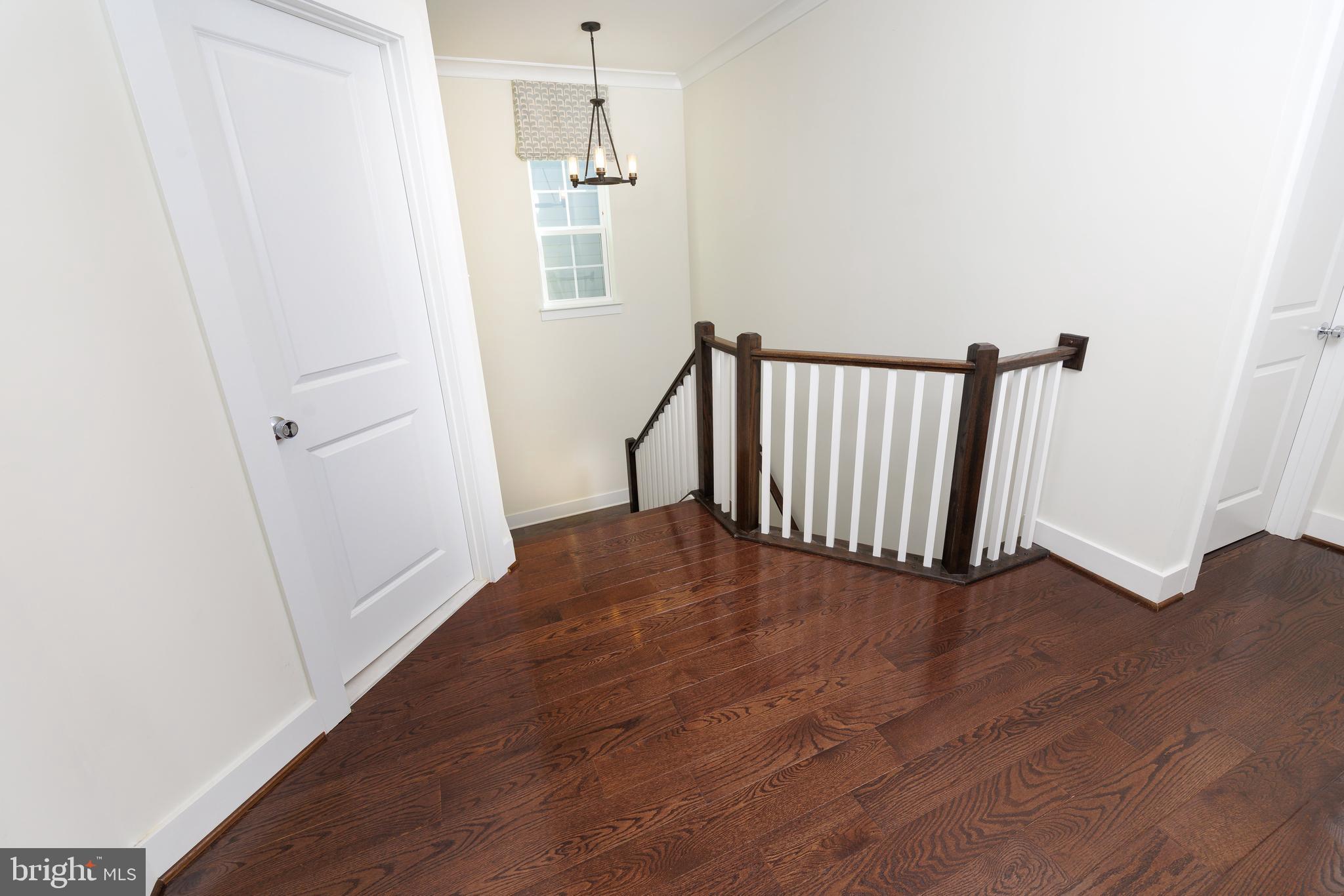 PRIMROSE HILL - Residential