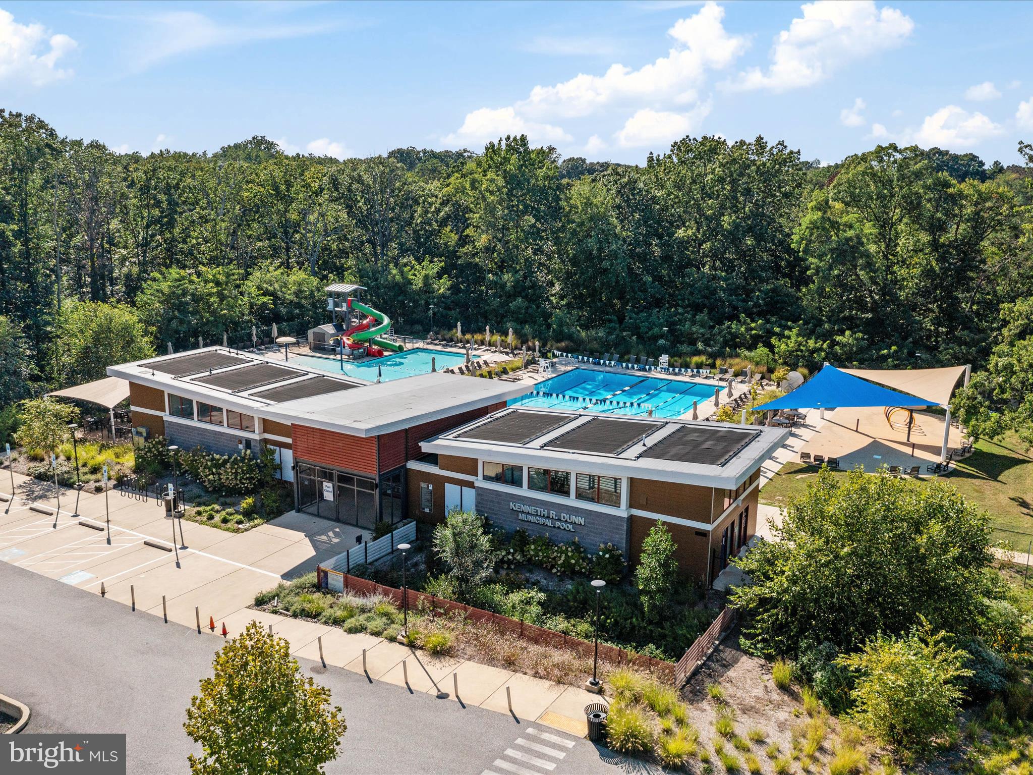 PRIMROSE HILL - Residential