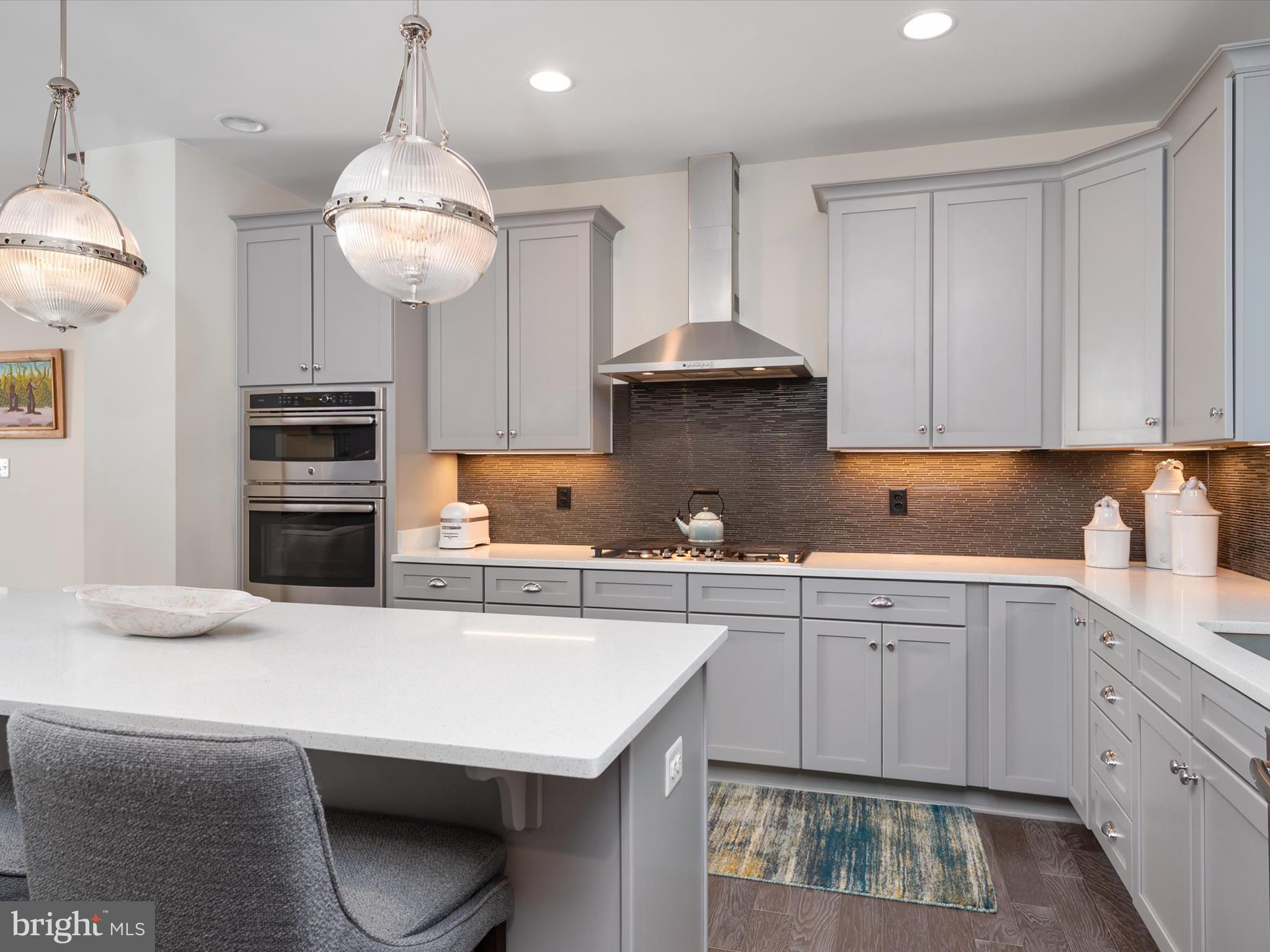 PRIMROSE HILL - Residential