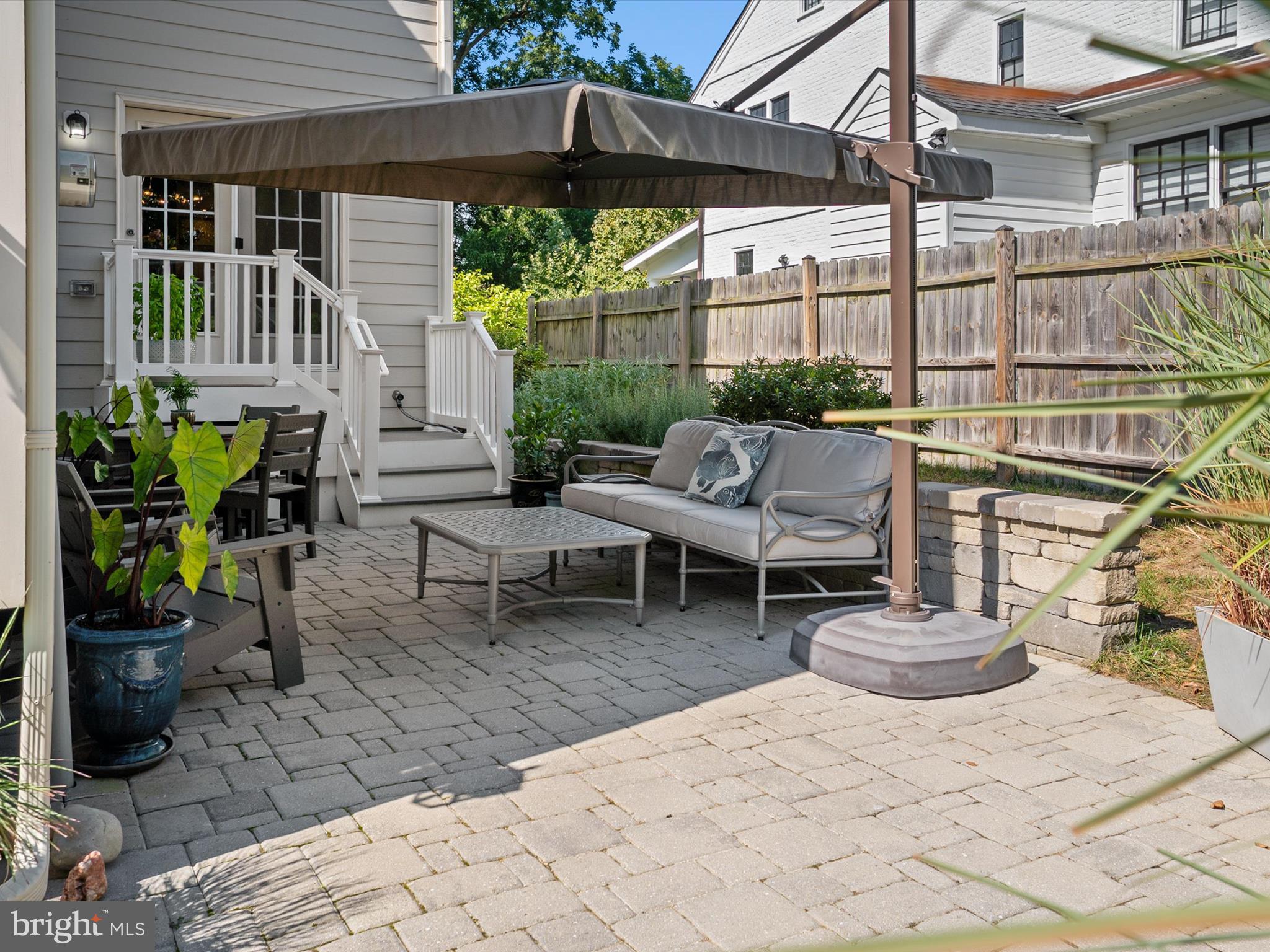 PRIMROSE HILL - Residential