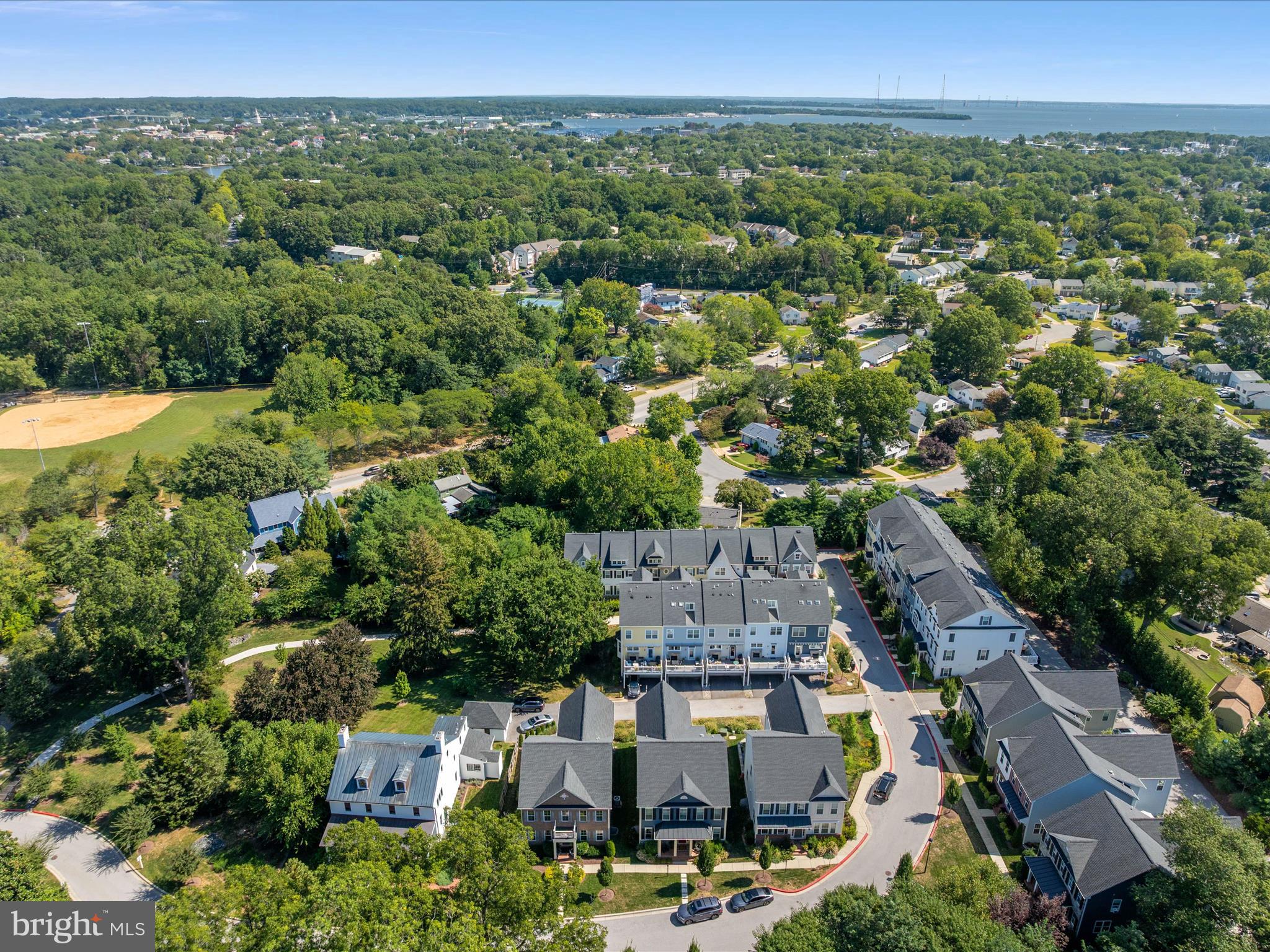 PRIMROSE HILL - Residential