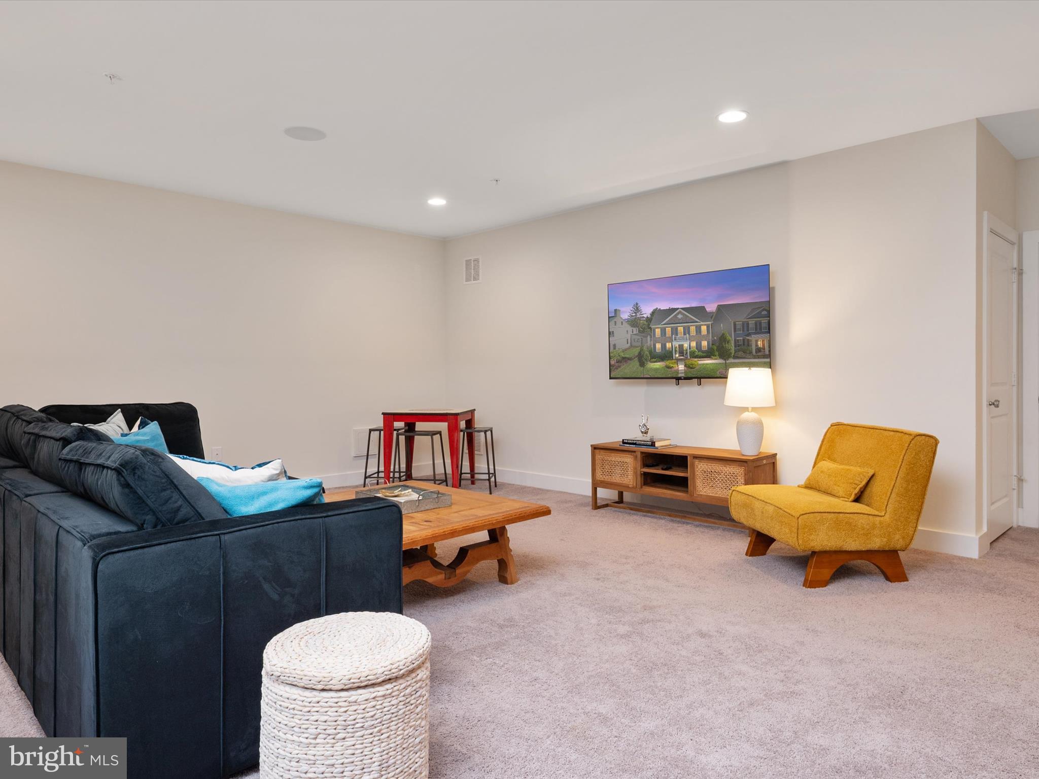 PRIMROSE HILL - Residential