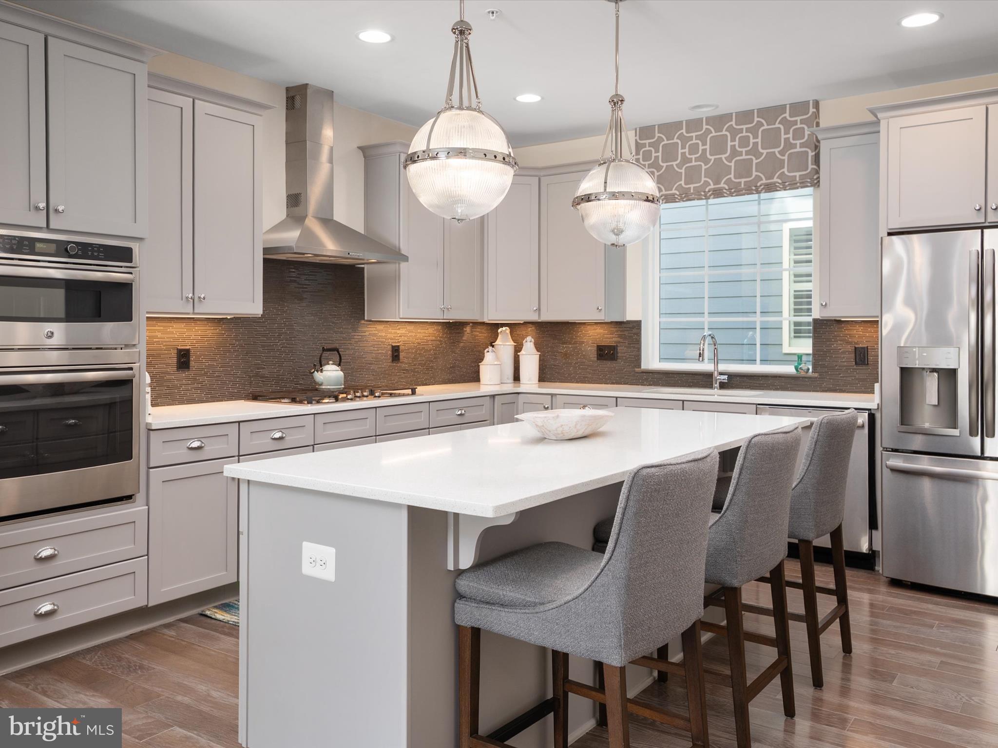 PRIMROSE HILL - Residential