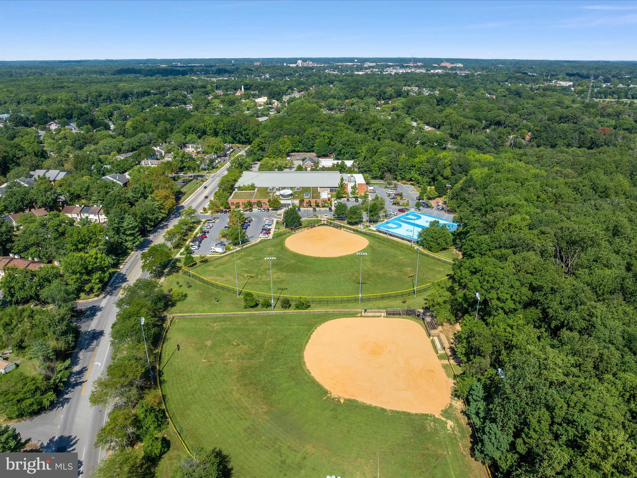 PRIMROSE HILL - Residential