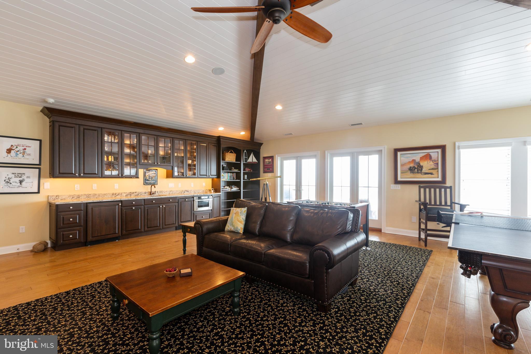 OCEAN RIDGE - Residential