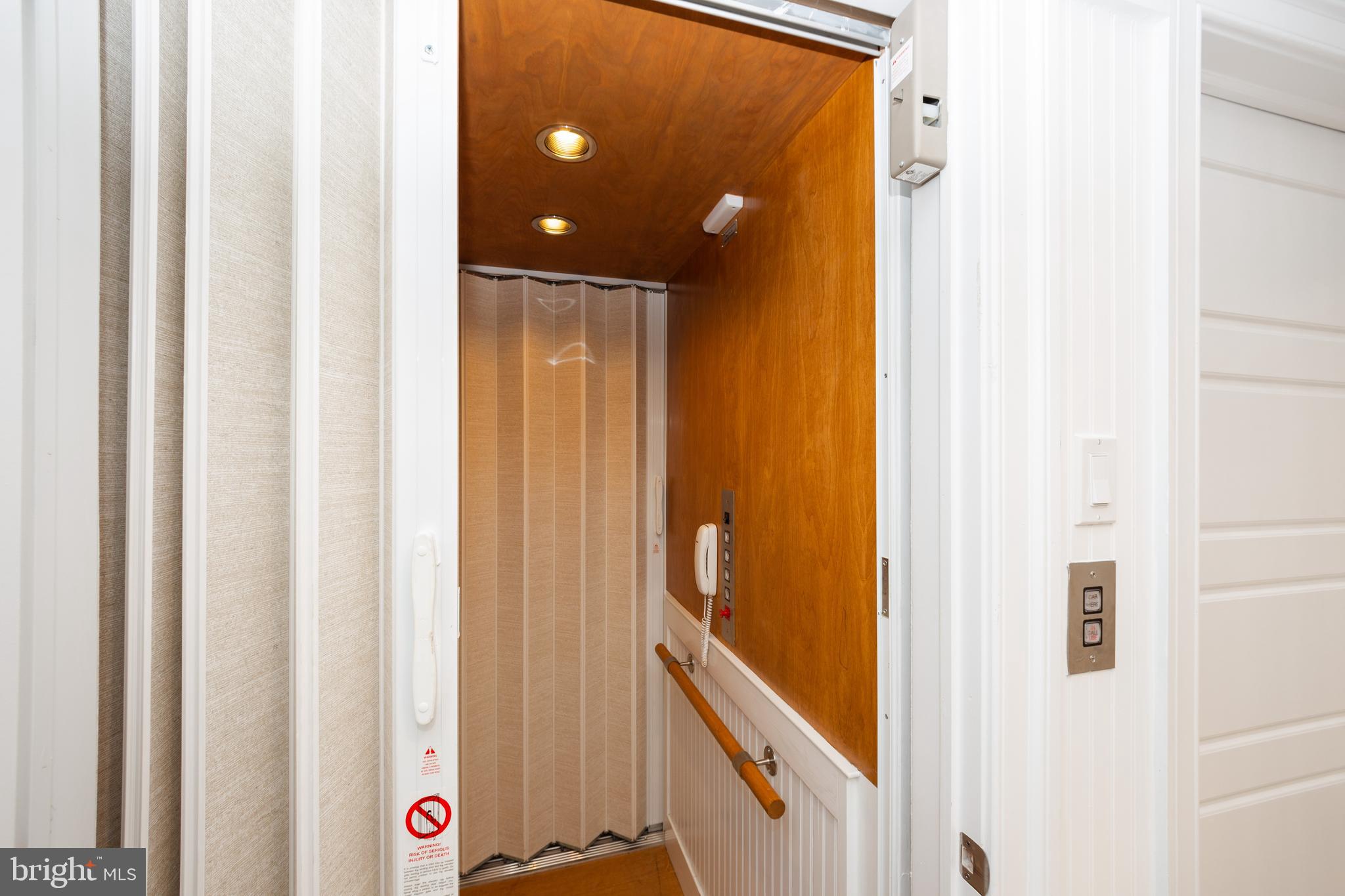 OCEAN RIDGE - Residential