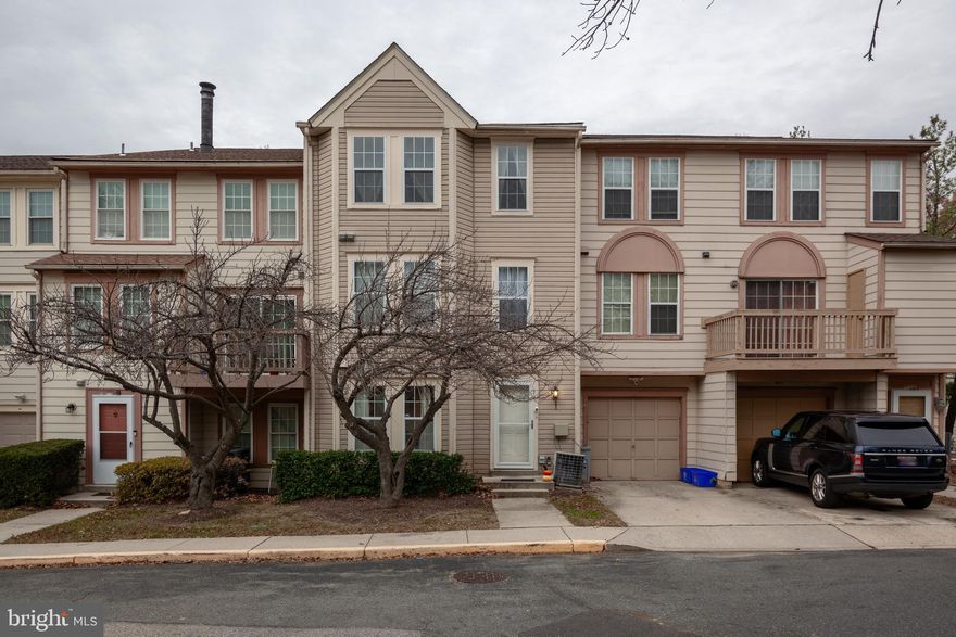 Spacious 3-Level Condo Townhouse featuring a Private Master Suite Loft on the Upper Level. Offers 2.5 bathrooms, large closets, and an attached 1-car garage.