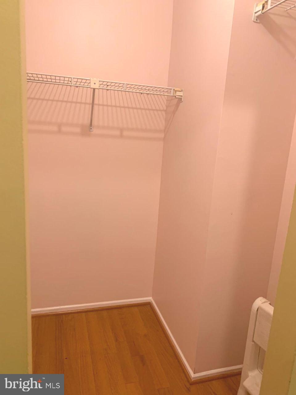 TOWNES OF GLOUCESTER - Residential Lease