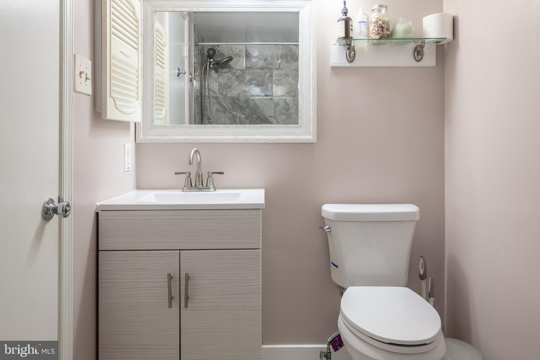 TOWNES OF GLOUCESTER - Residential Lease